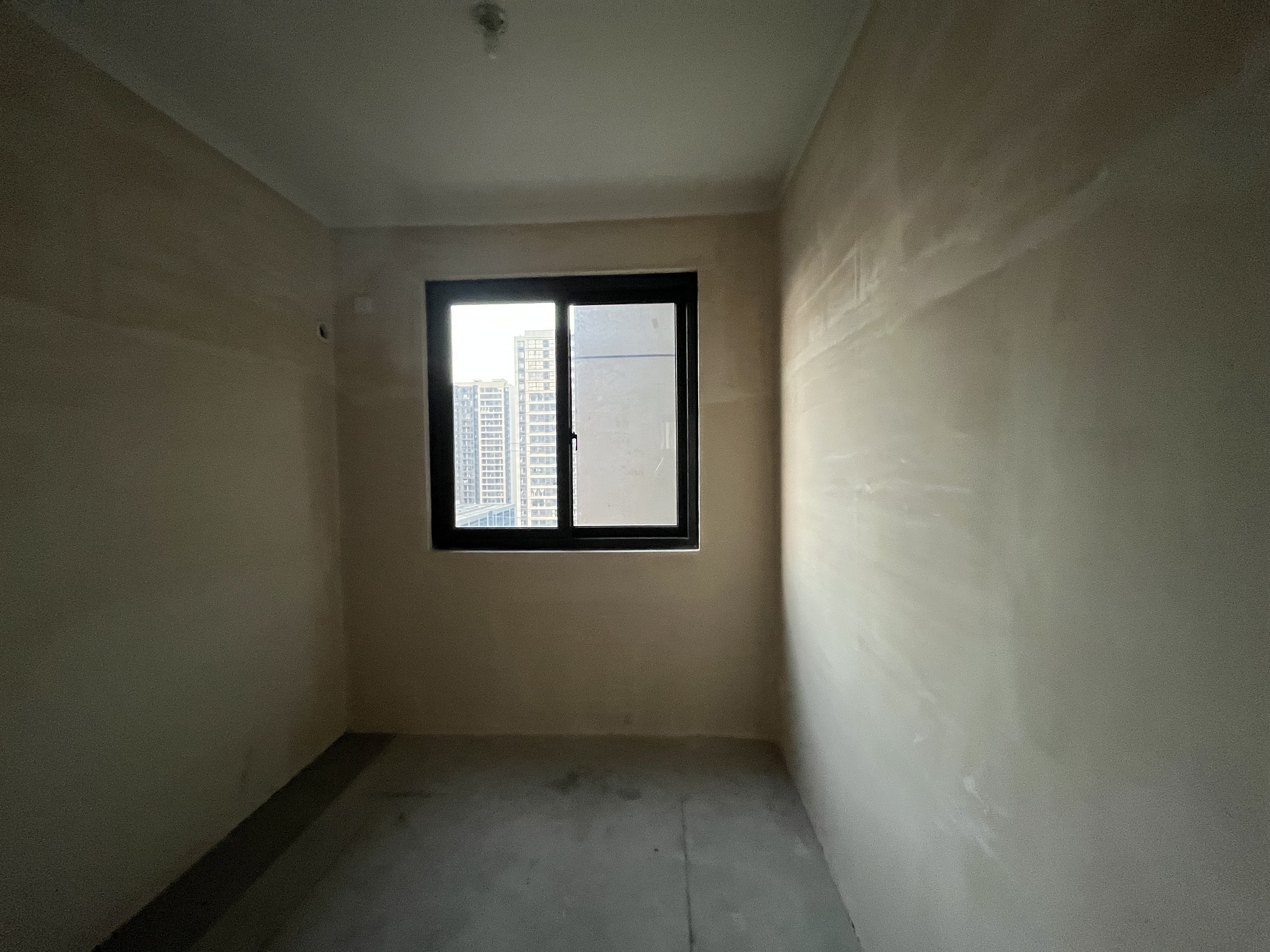 绿地江海图 3室2厅2卫 115m&sup2;