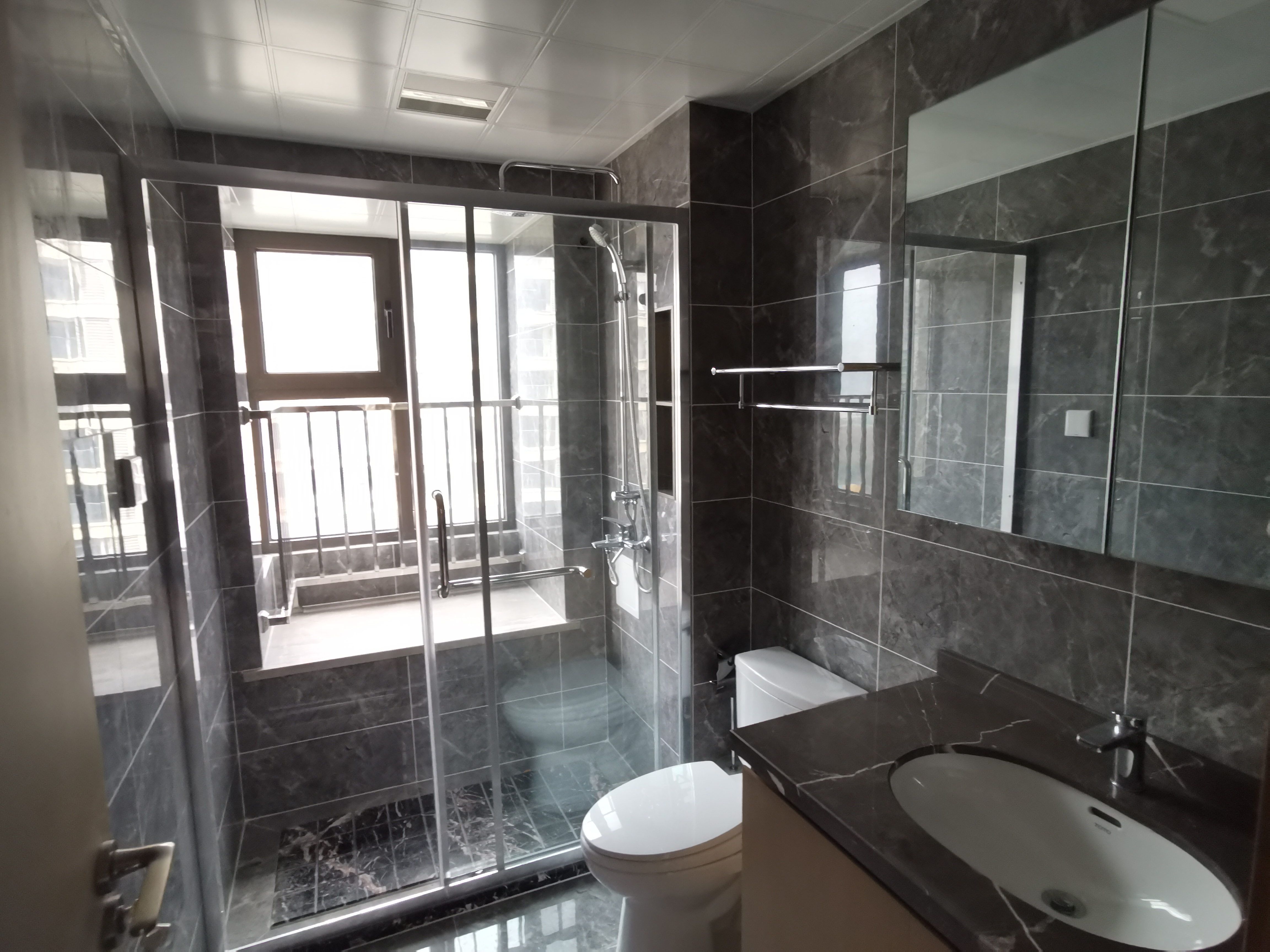 远创宸樾 3室2厅2卫 126m&sup2;