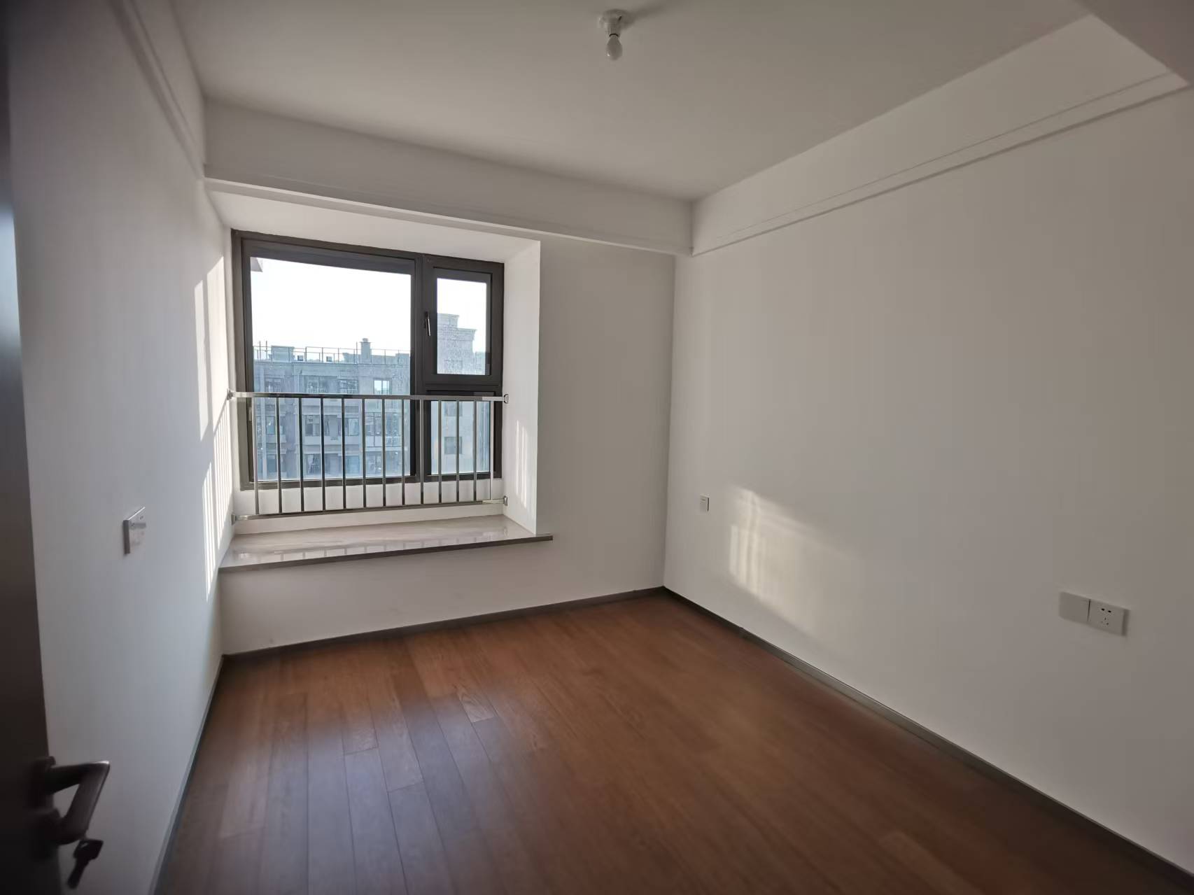 远创宸樾 3室2厅2卫 126m&sup2;