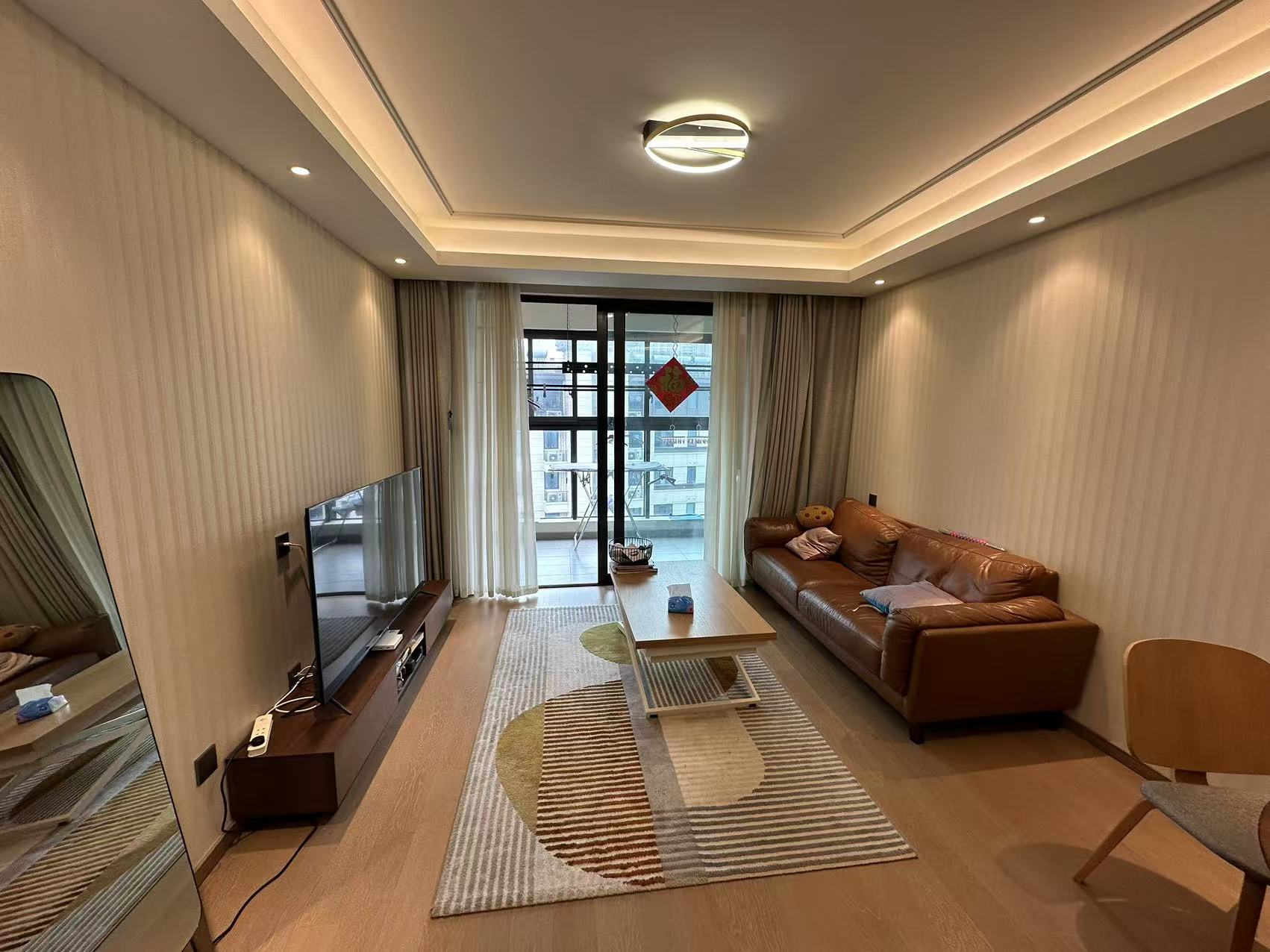 龙湖天宸源著 3室2厅1卫 97.33m²