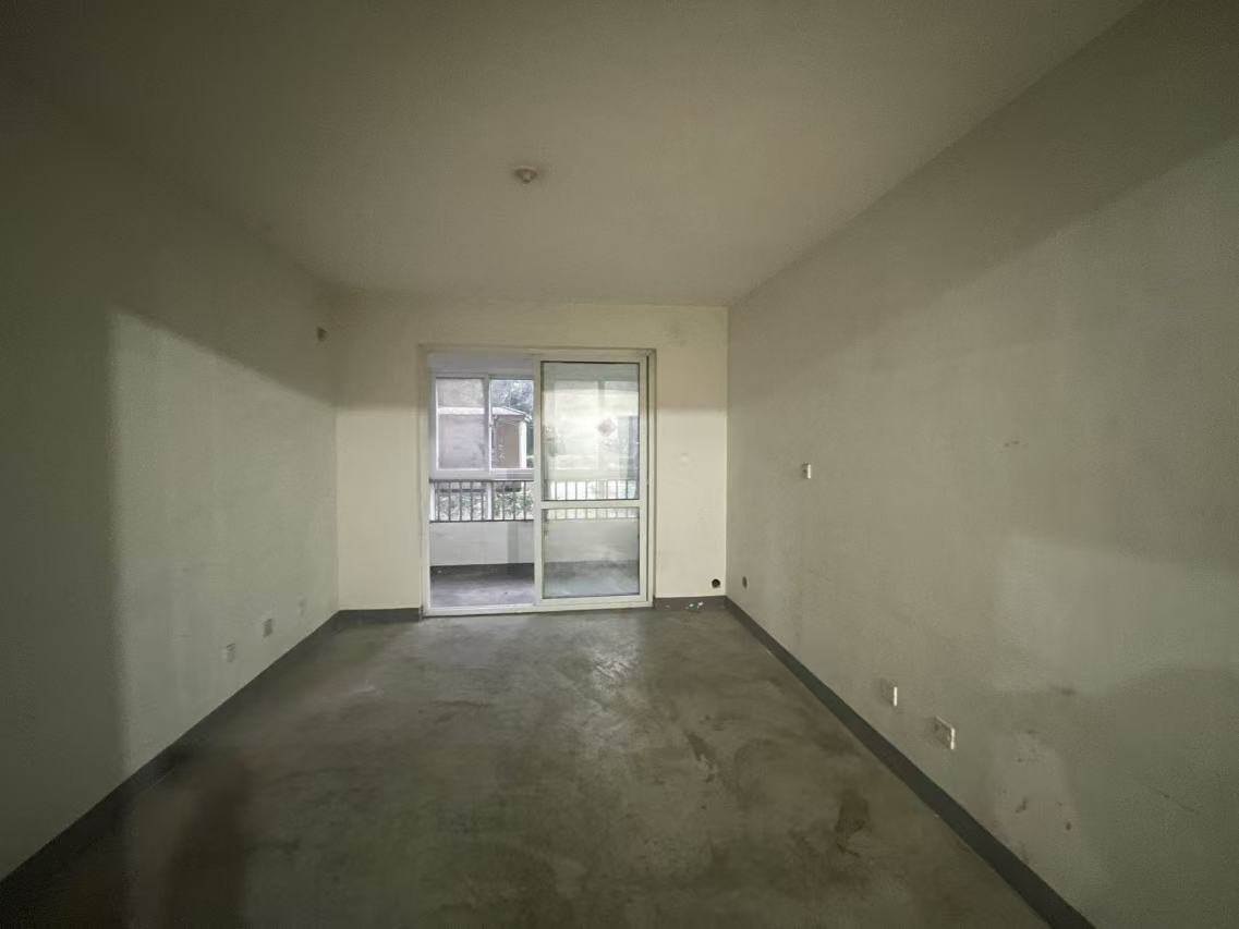 学士府 2室1厅1卫 87m²