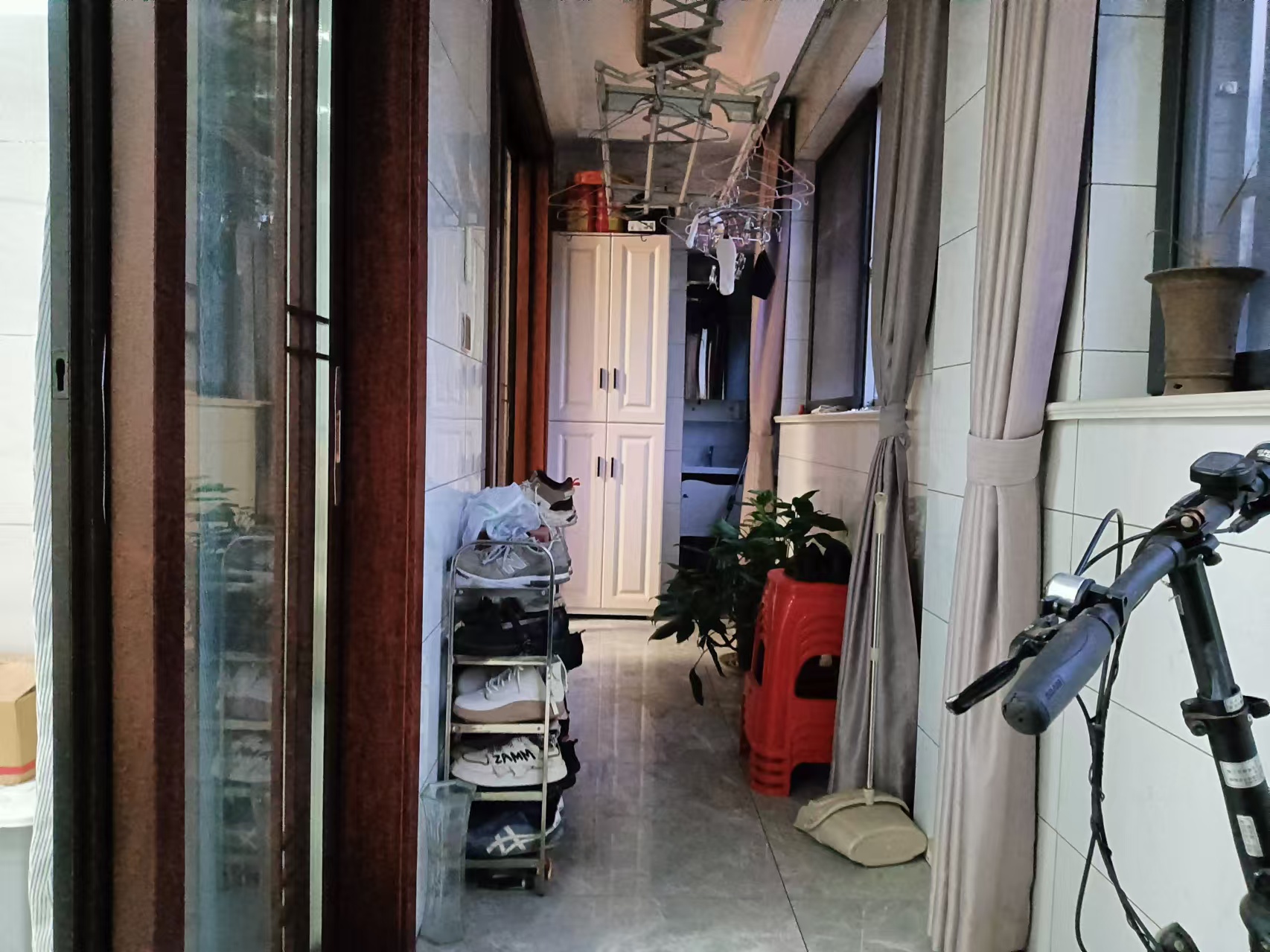 世濠花园 4室2厅2卫 138m&sup2;