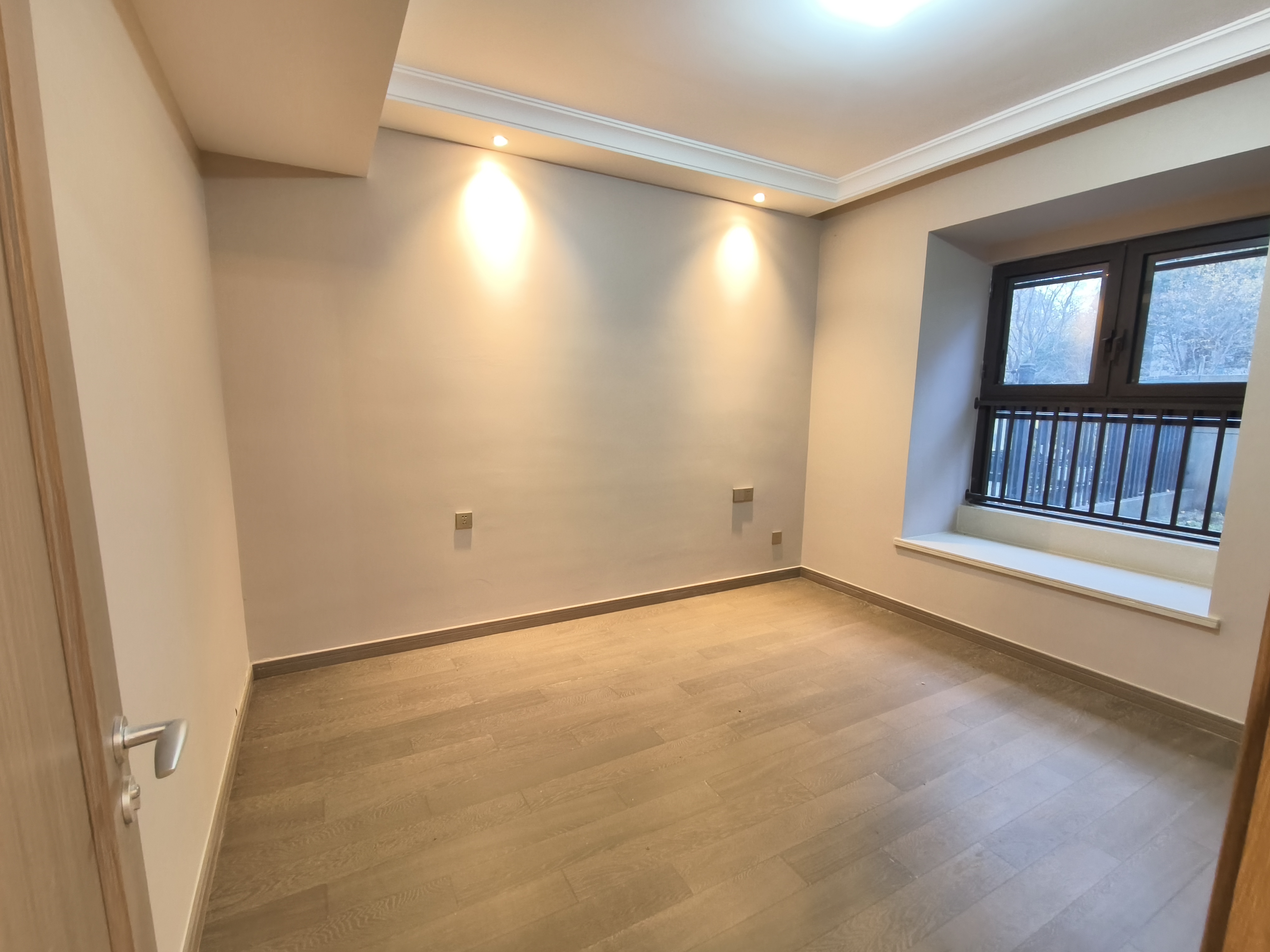 静海府 4室2厅2卫 142.76m&sup2;