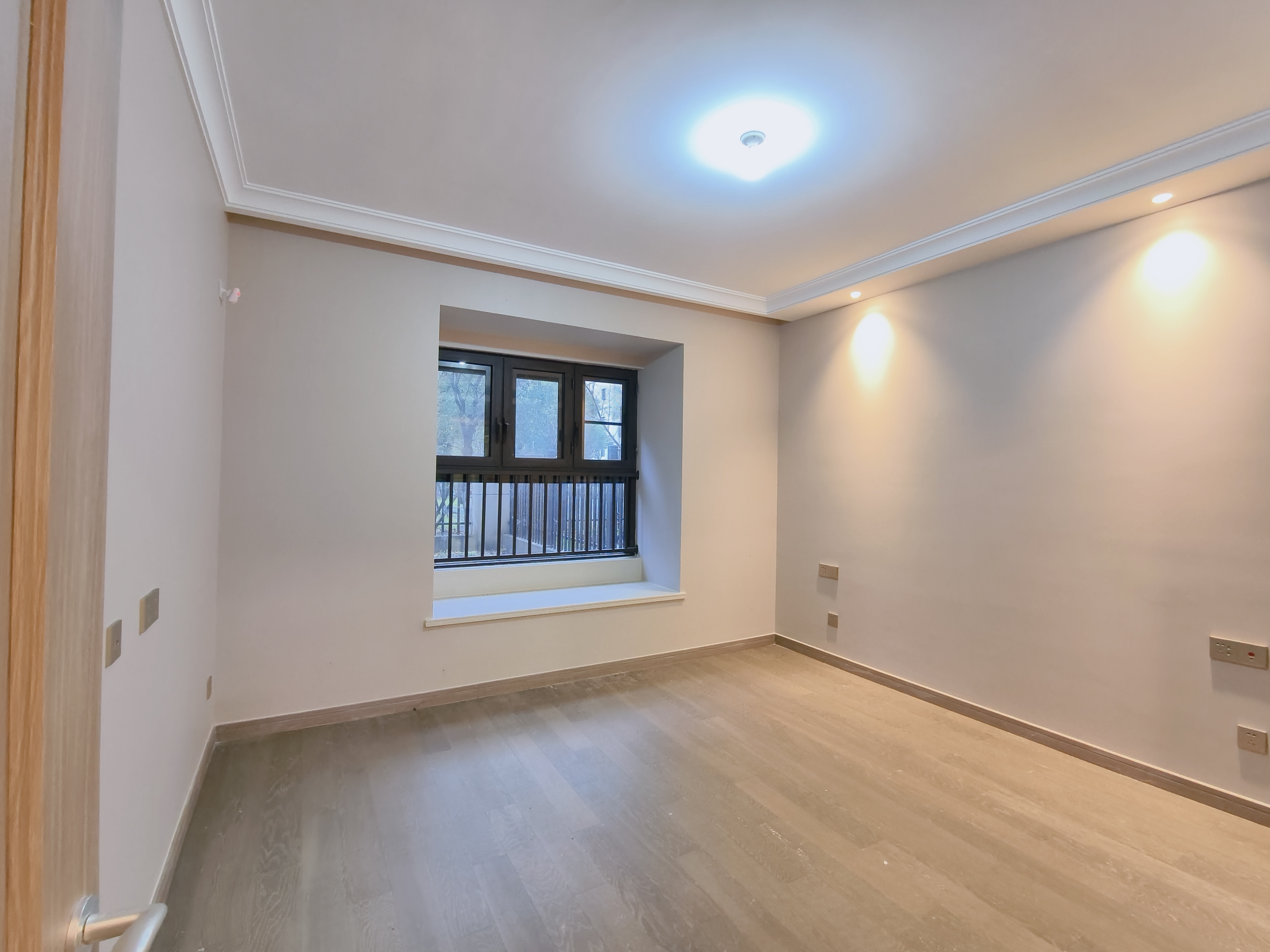 静海府 4室2厅2卫 142.76m&sup2;