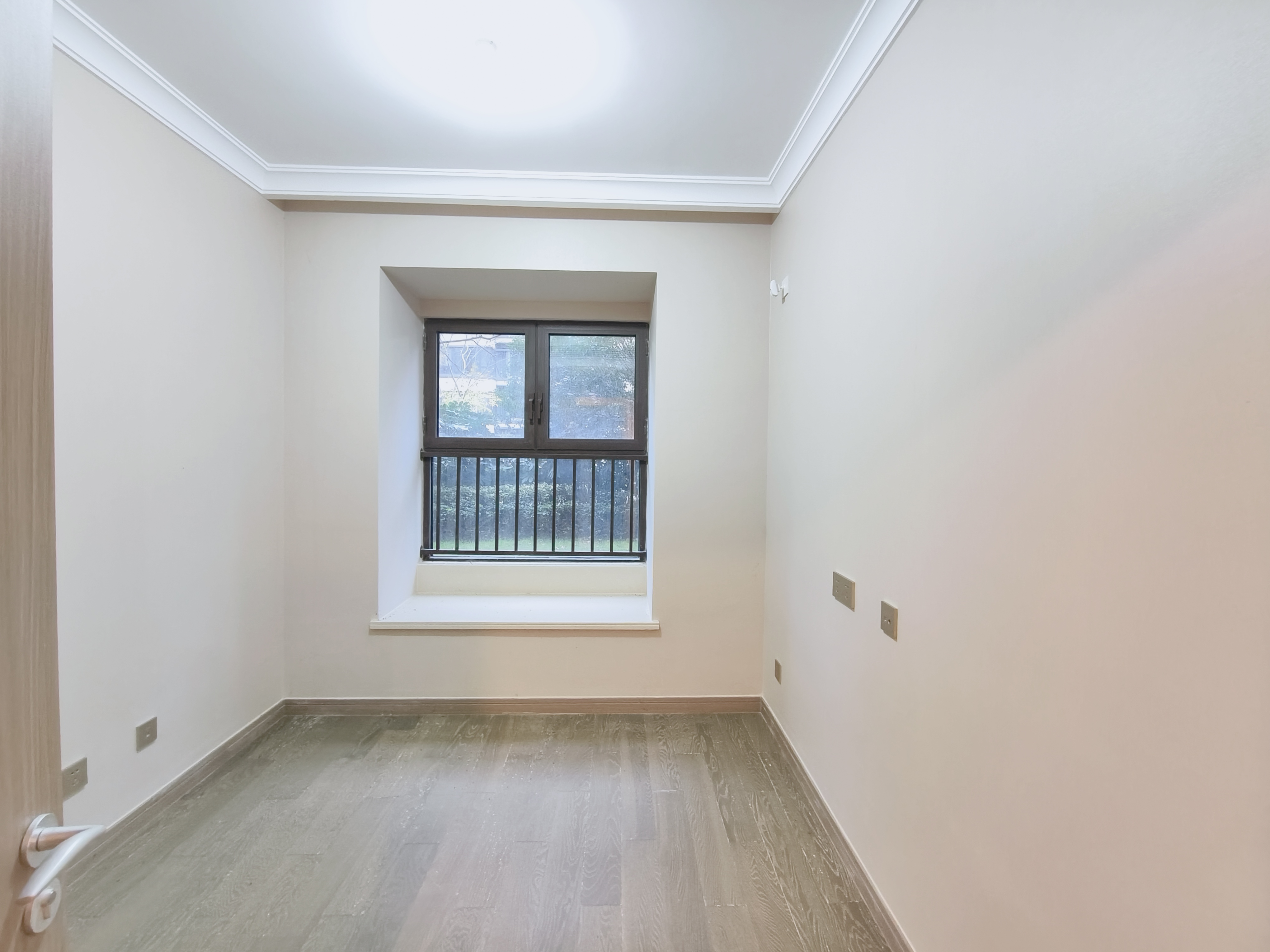 静海府 4室2厅2卫 142.76m&sup2;
