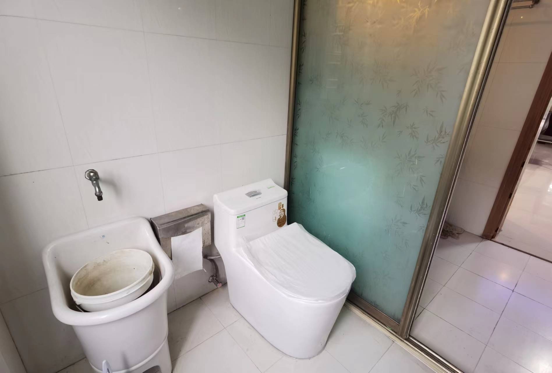 新城小区 2室2厅1卫 105.00m&sup2;