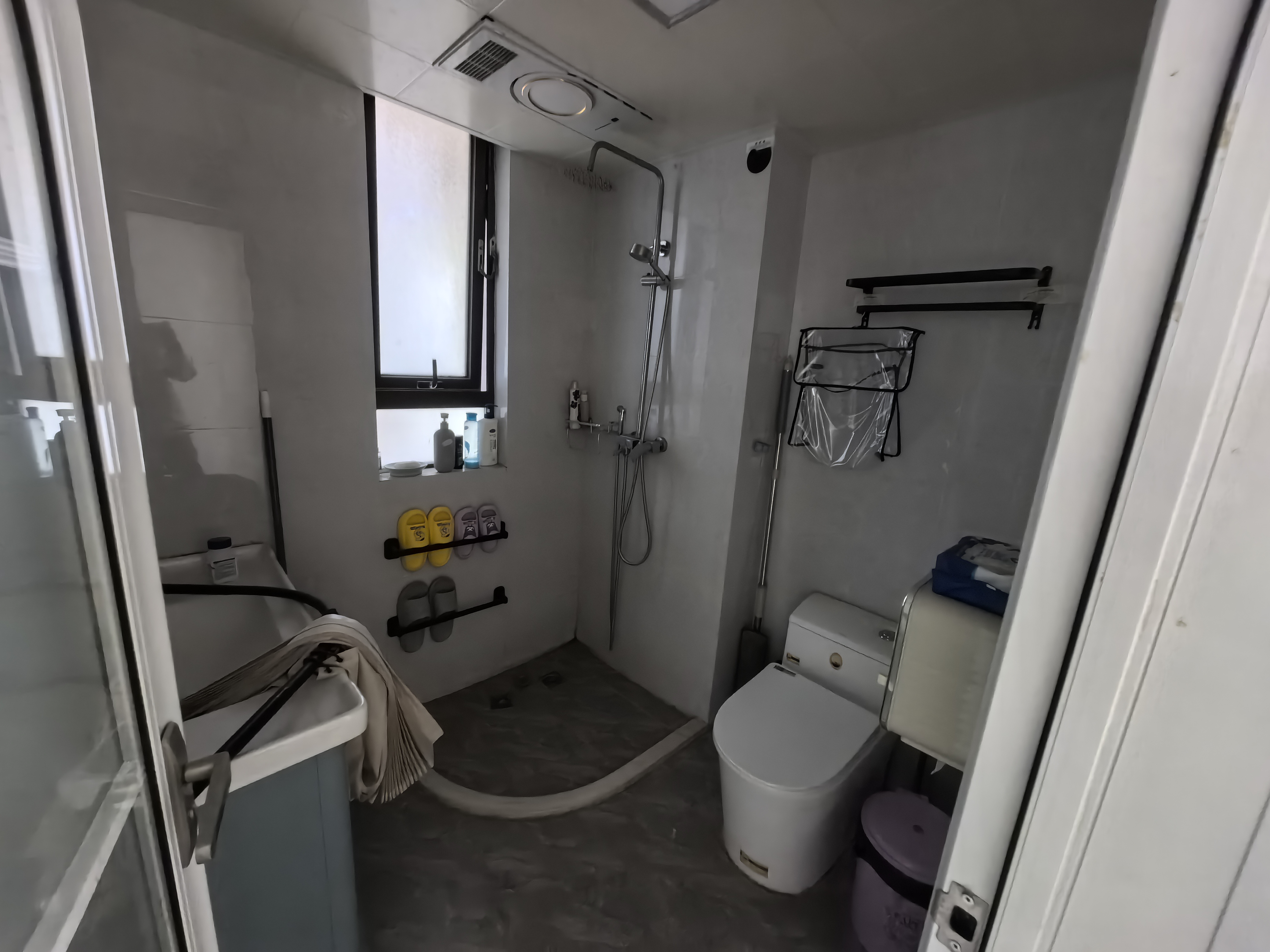 华强城三期 2室1厅1卫 82.00m²