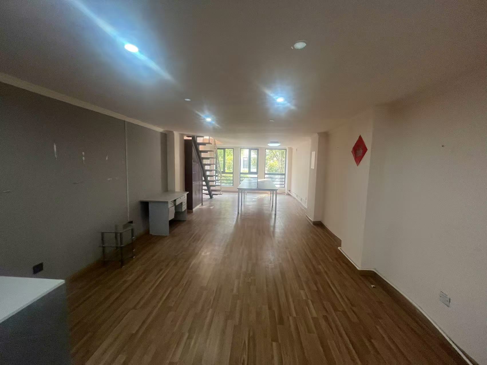 东景国际 1室2厅0卫 68.00m²