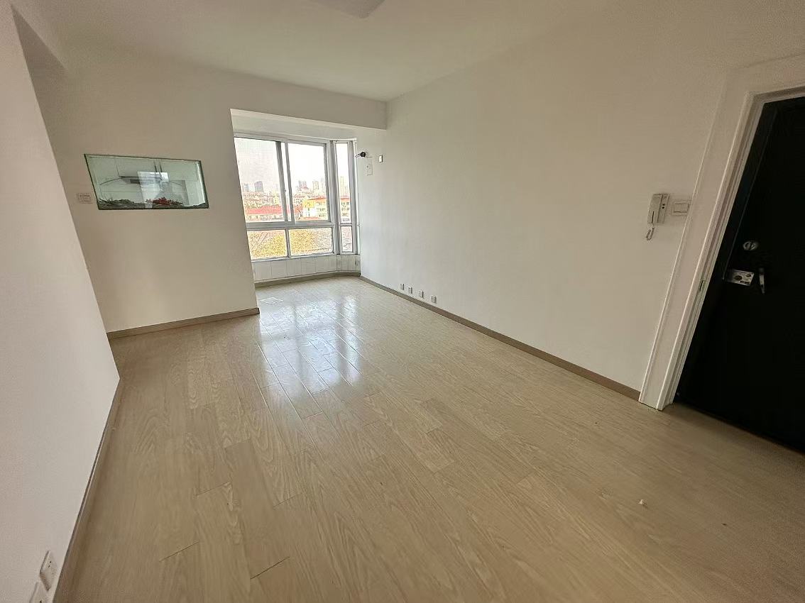 文峰新村 3室1厅1卫 81.66m²