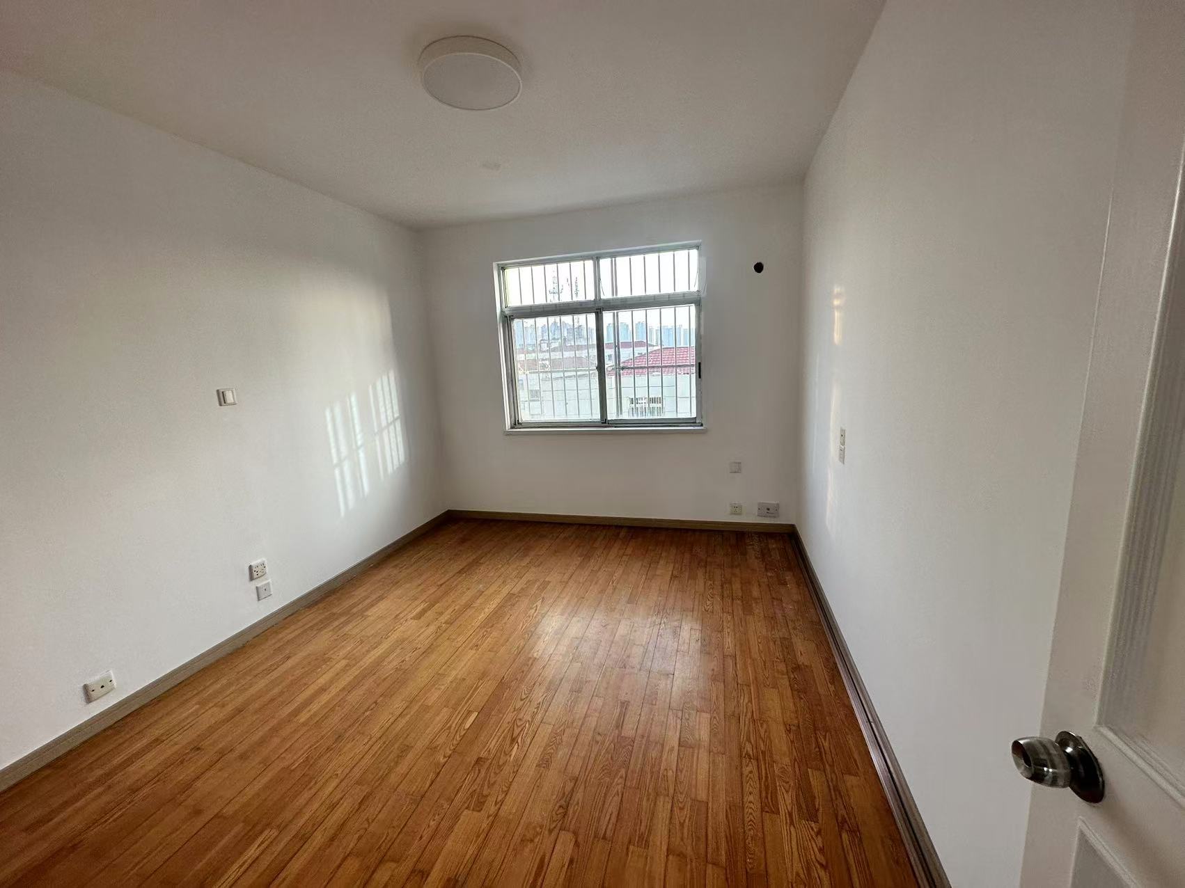 文峰新村 3室1厅1卫 81.66m&sup2;