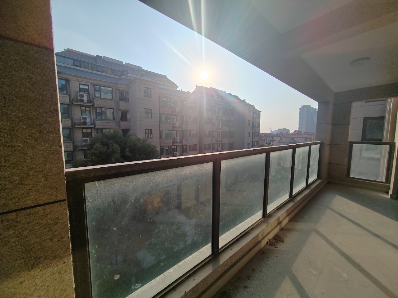 中南熙悦(南通经济技术开发区) 4室2厅2卫 122m&sup2;
