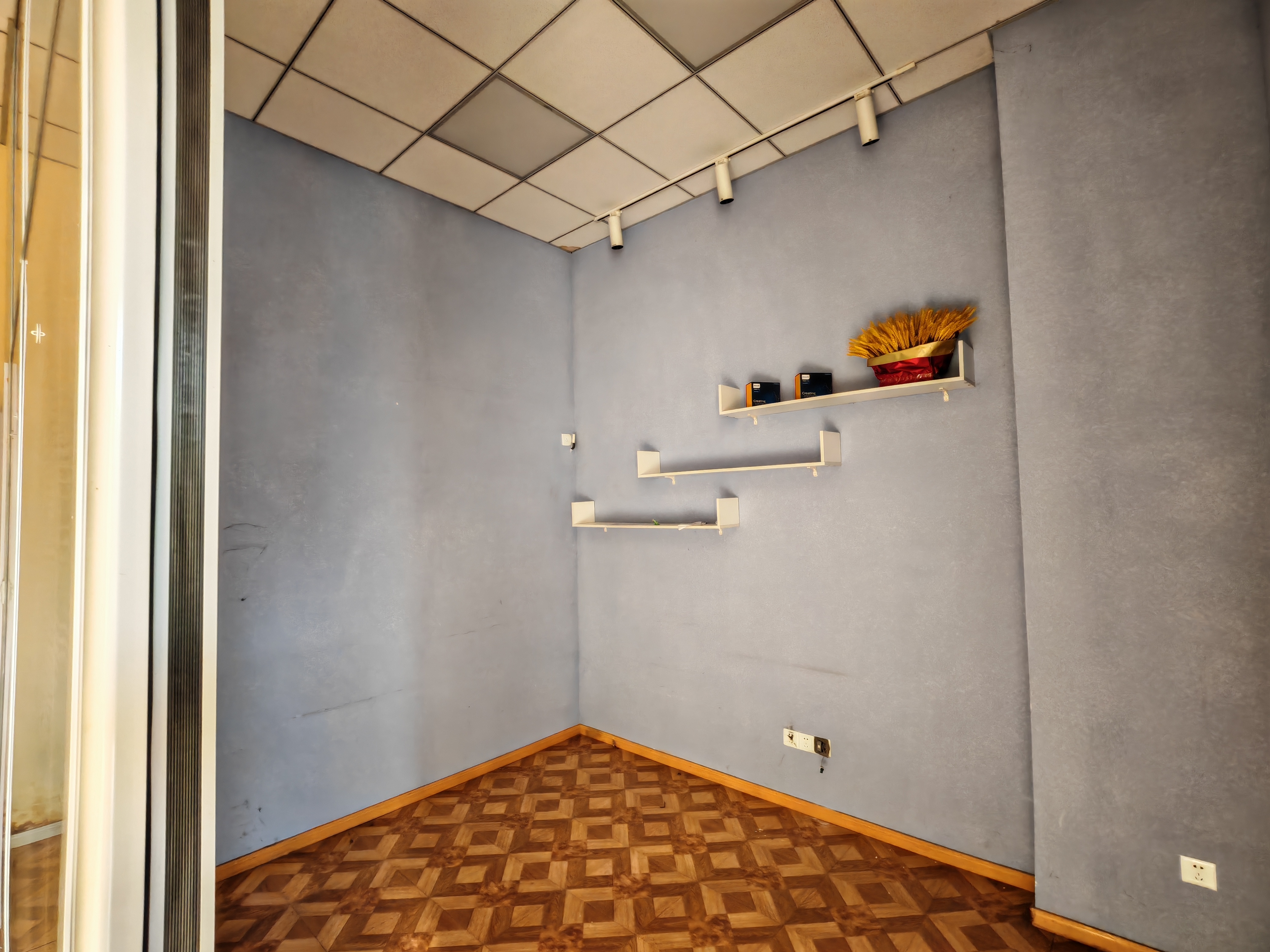 宝隆花园 1室1厅1卫 63.5m²