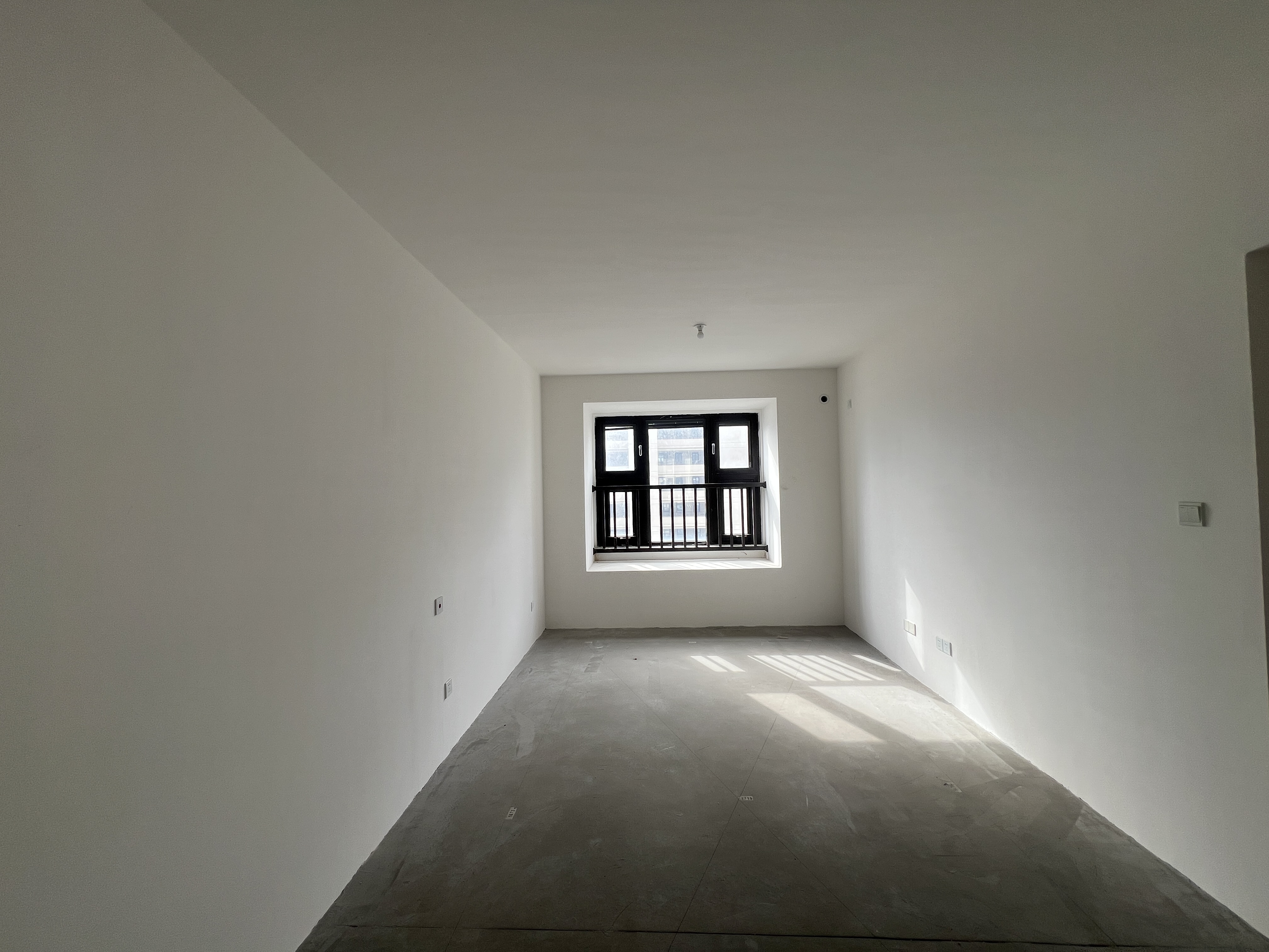 春晓熙岸 3室2厅1卫 92m&sup2;