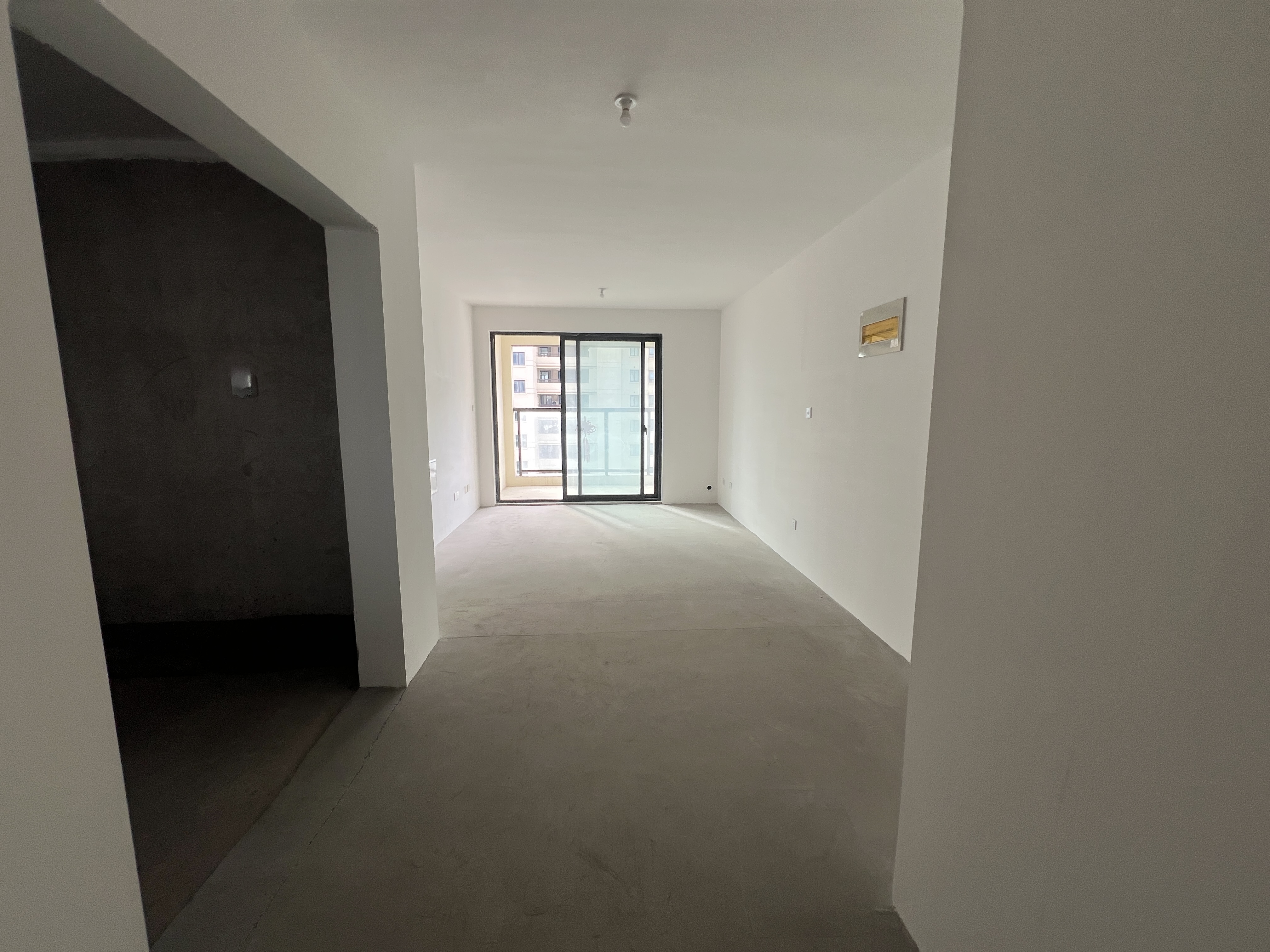 春晓熙岸 3室2厅1卫 92m&sup2;