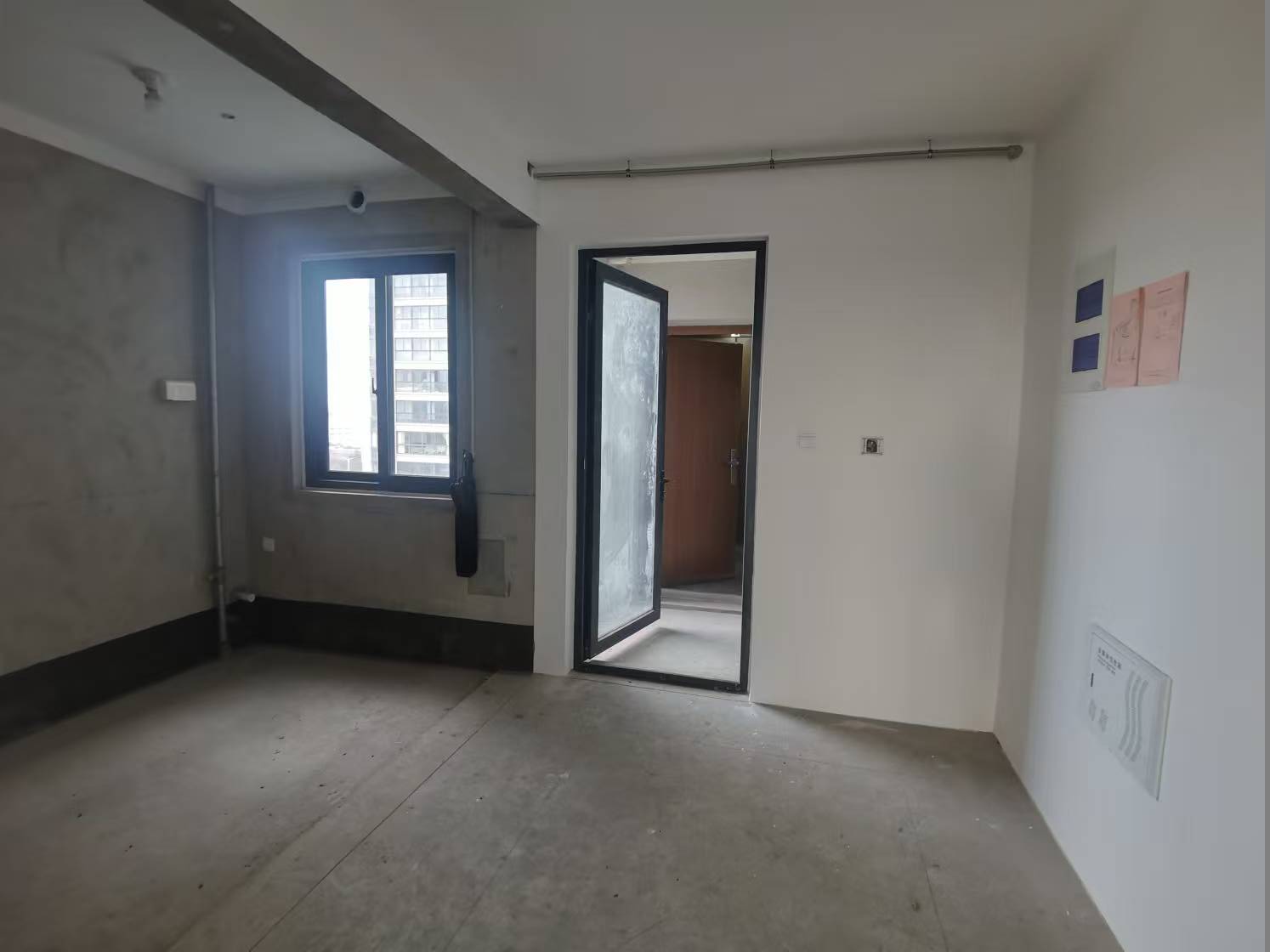 东时区 3室2厅1卫 93m&sup2;