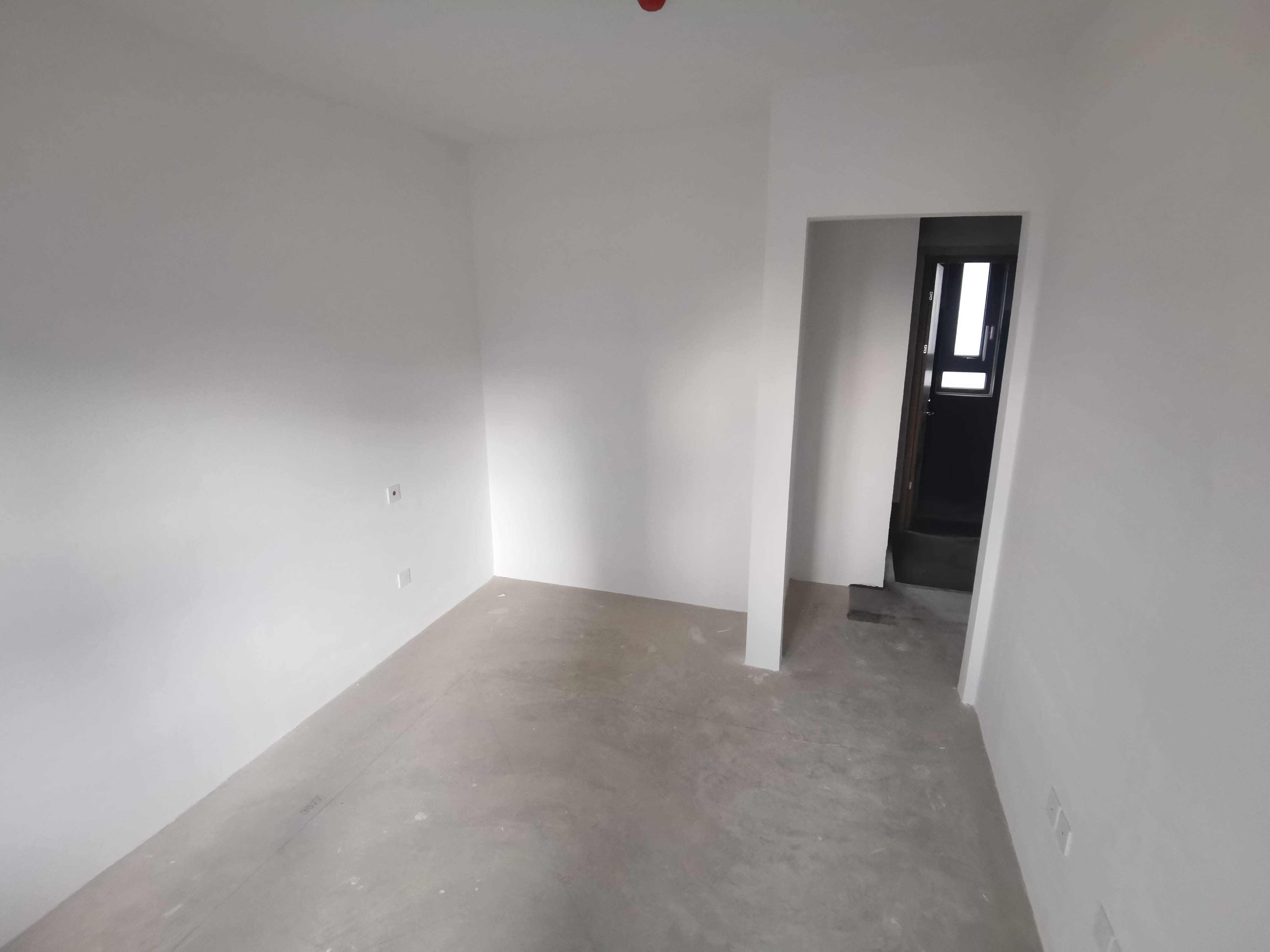 东时区 3室2厅1卫 93m&sup2;