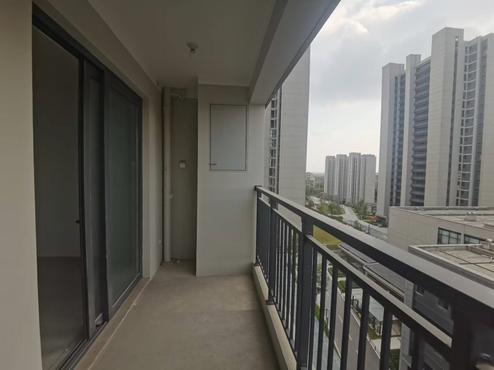 东时区 3室2厅1卫 93m&sup2;