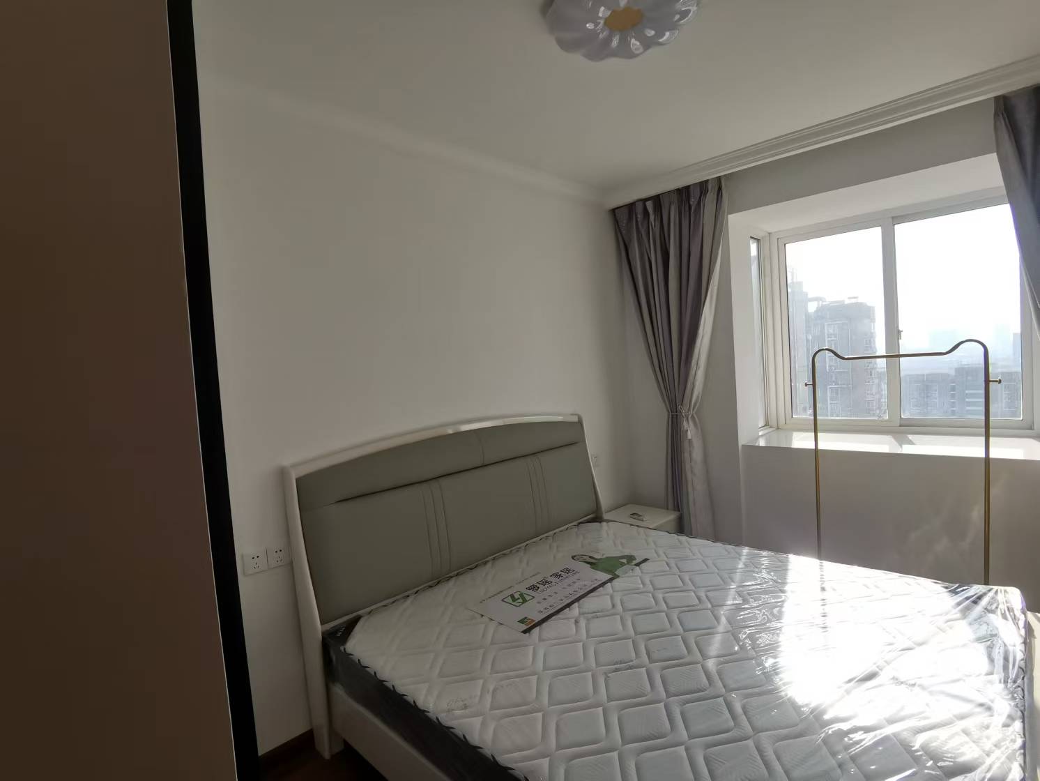 惠泽苑 2室1厅1卫 84m&sup2;