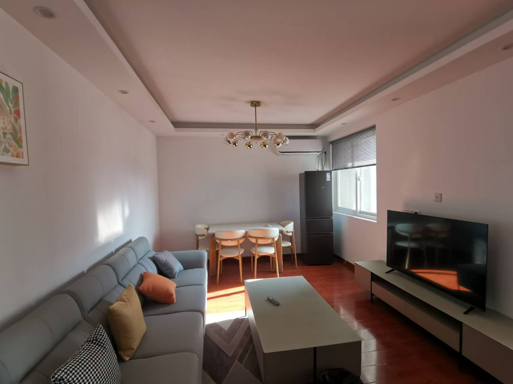 惠泽苑 2室1厅1卫 84m&sup2;