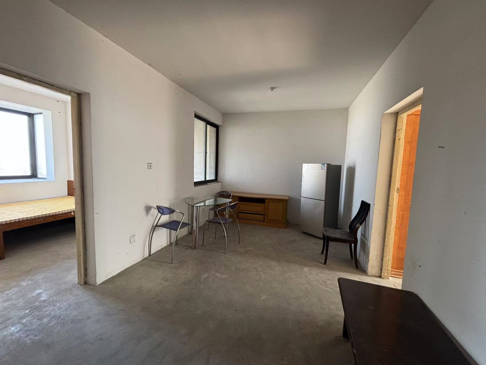 融悦华庭 2室2厅1卫 85m&sup2;