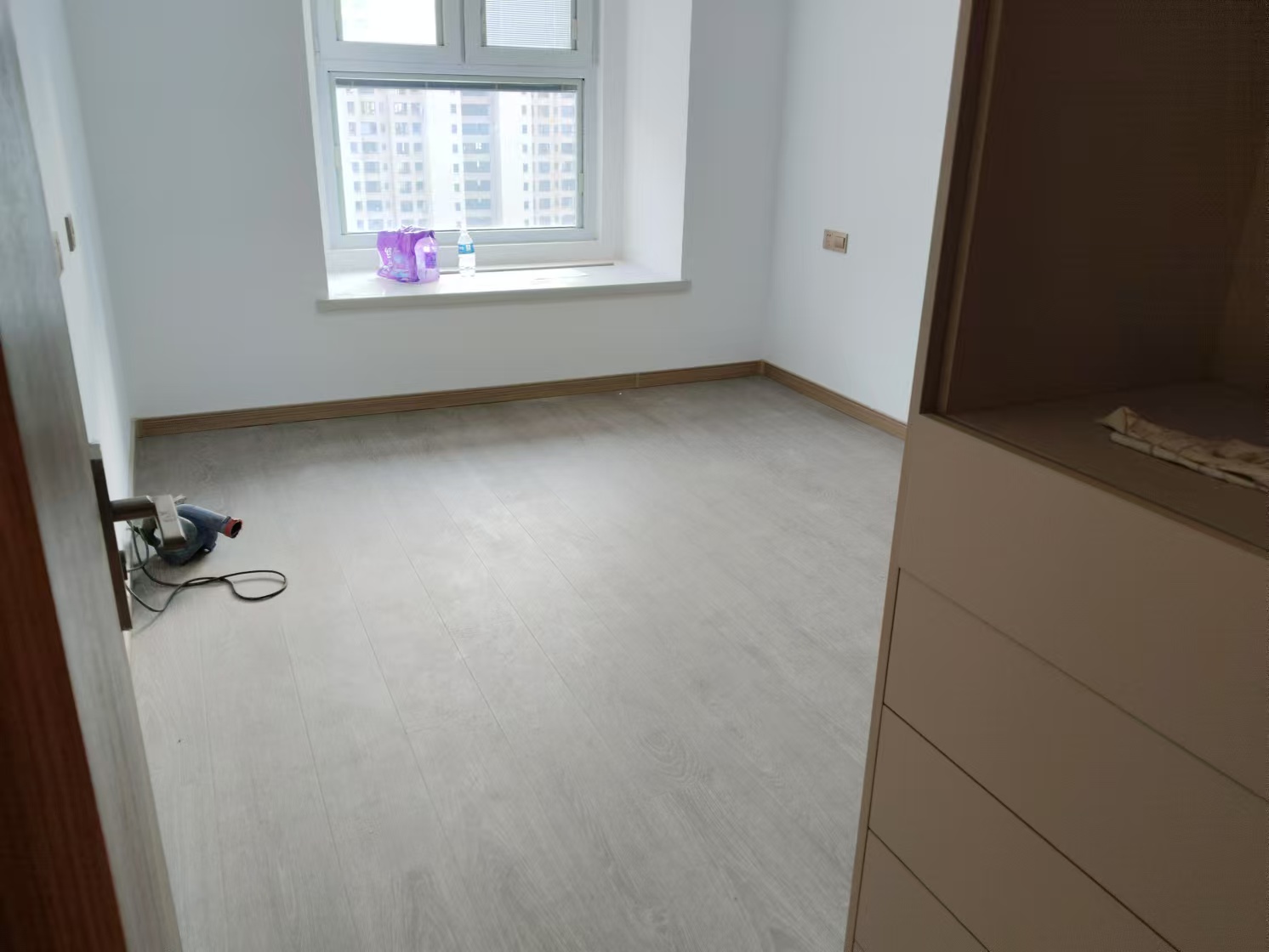 世茂云锦（九龙庭广场） 4室2厅2卫 146m&sup2;