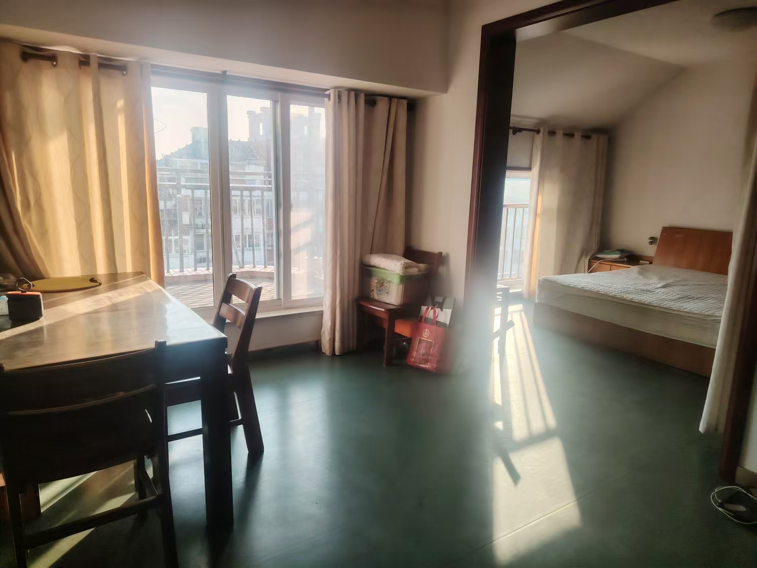 天润家园 5室2厅2卫 241m&sup2;