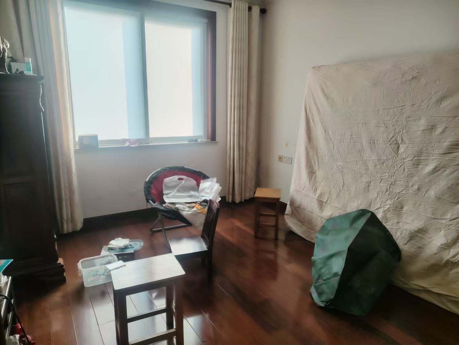 天润家园 5室2厅2卫 241m&sup2;