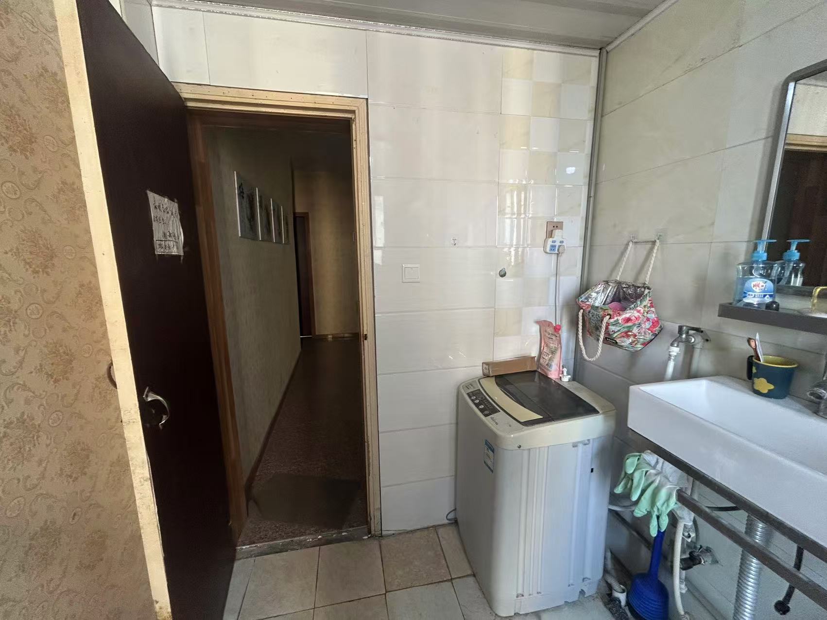 紫东南苑北区 3室1厅1卫 132.00m²
