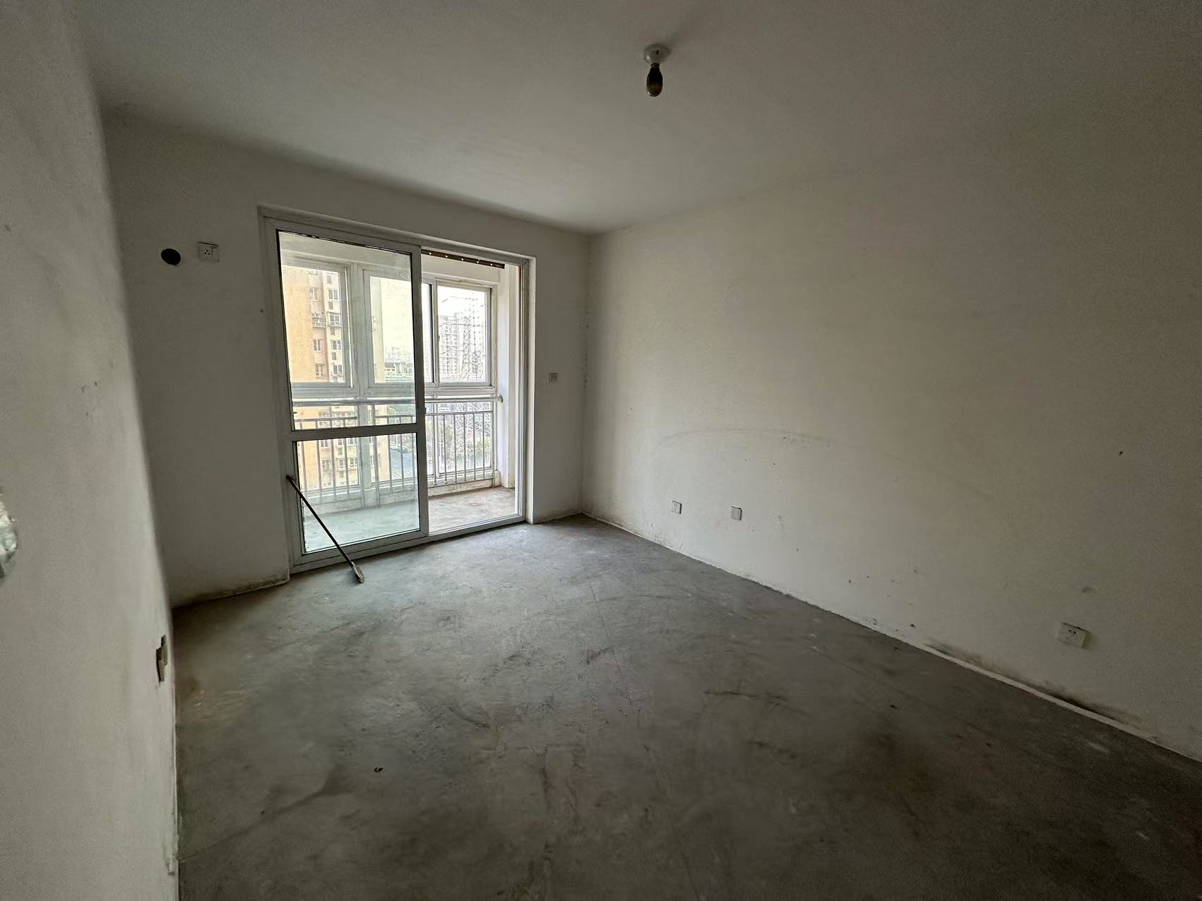 曙光福里 3室2厅1卫 115m²