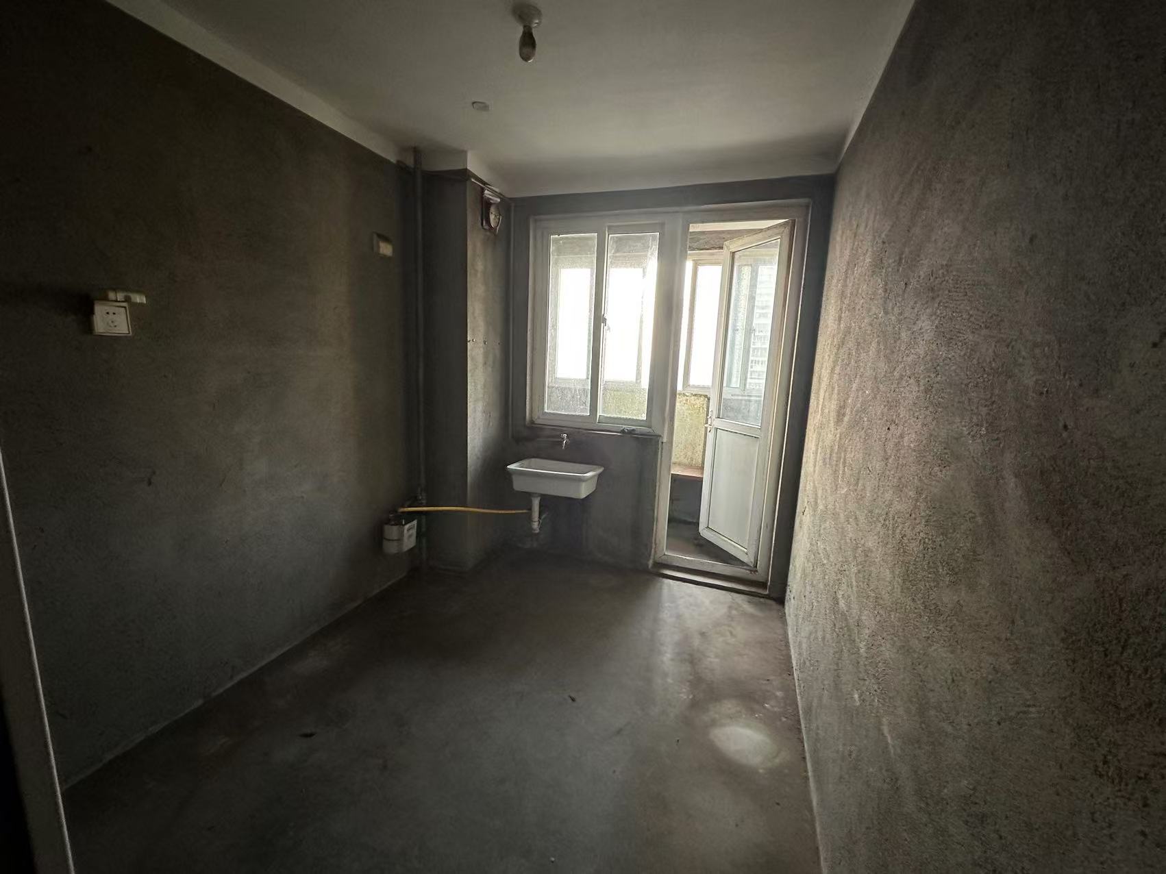 曙光福里 3室2厅1卫 115m²