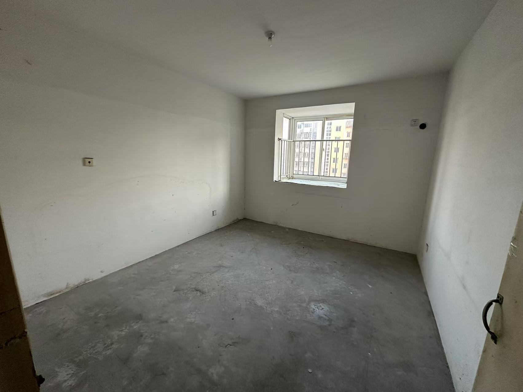 曙光福里 3室2厅1卫 115m²