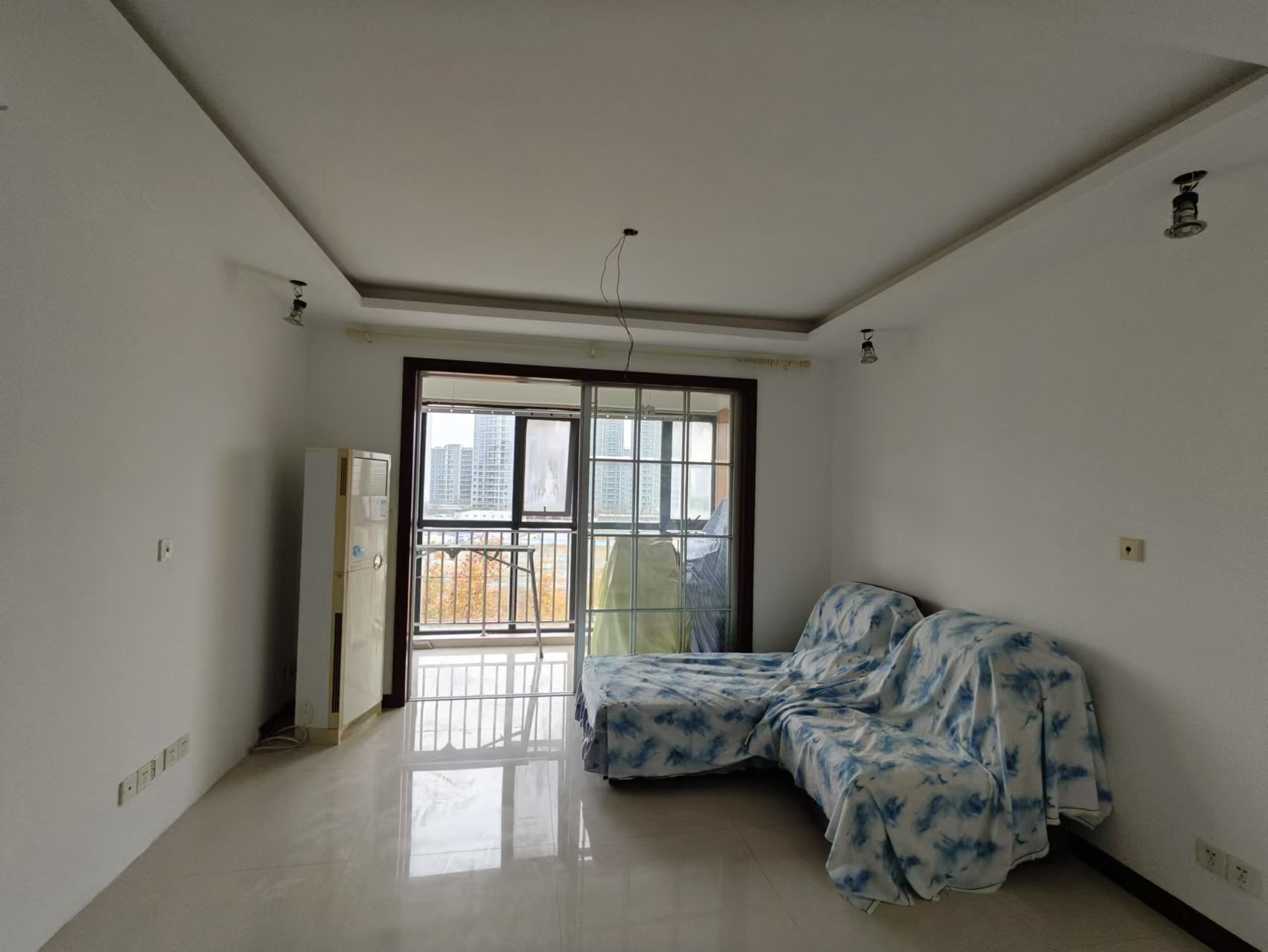 中港城 3室2厅1卫 88.00m&sup2;