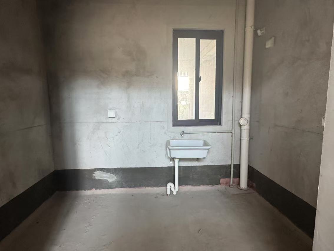 崇州府 3室2厅3卫 236.61m&sup2;