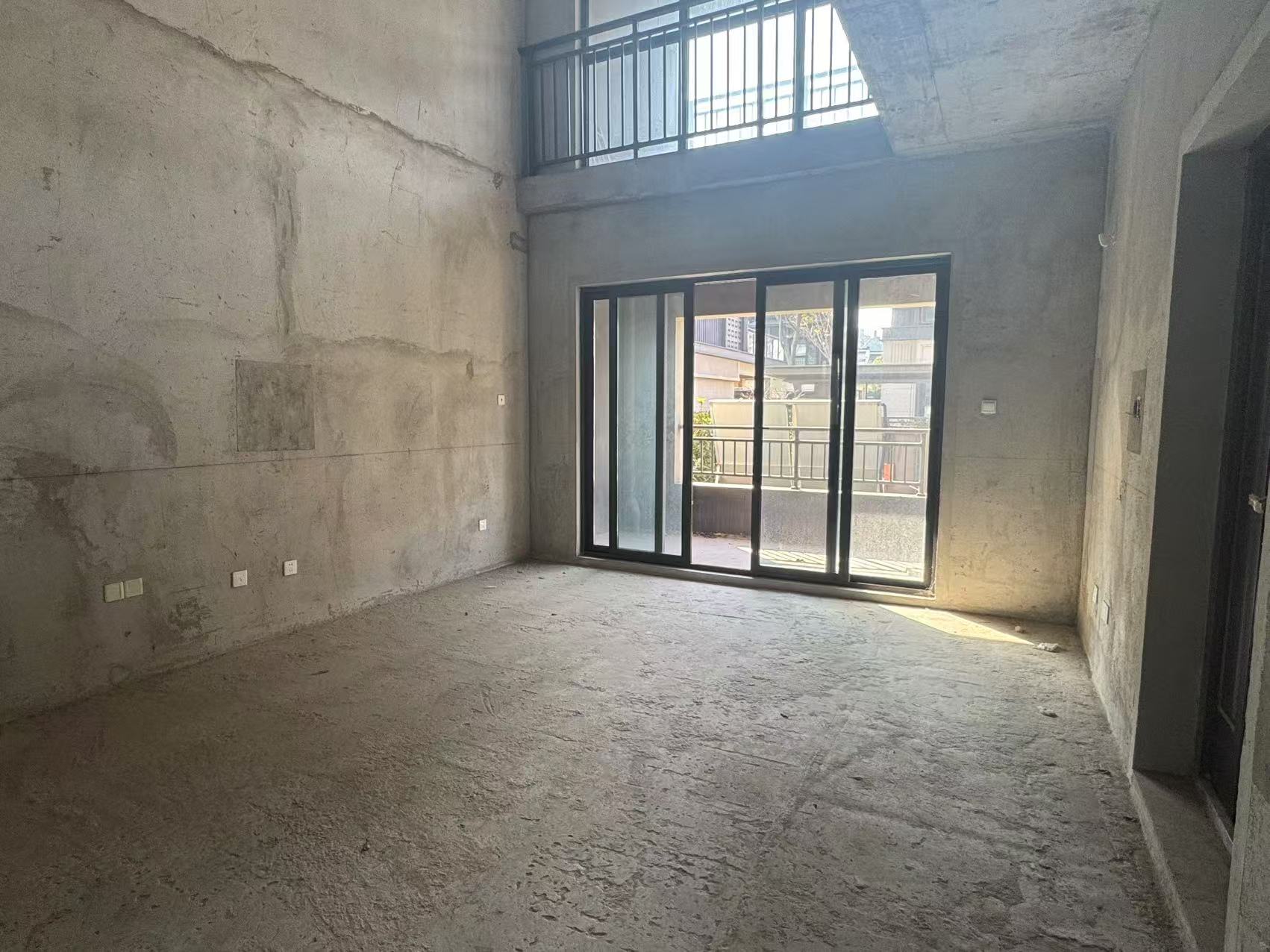 崇州府 3室2厅3卫 236.61m&sup2;