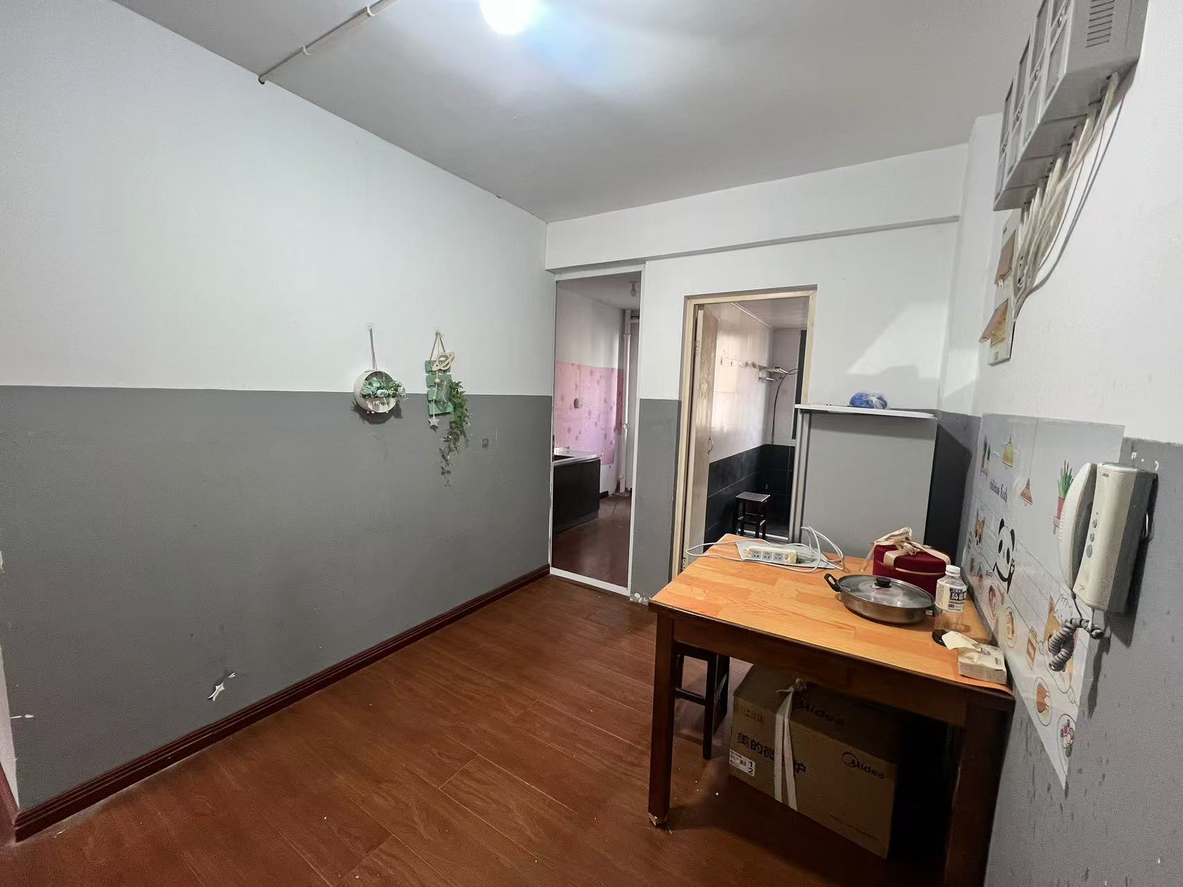 锦城苑 2室1厅1卫 80m²