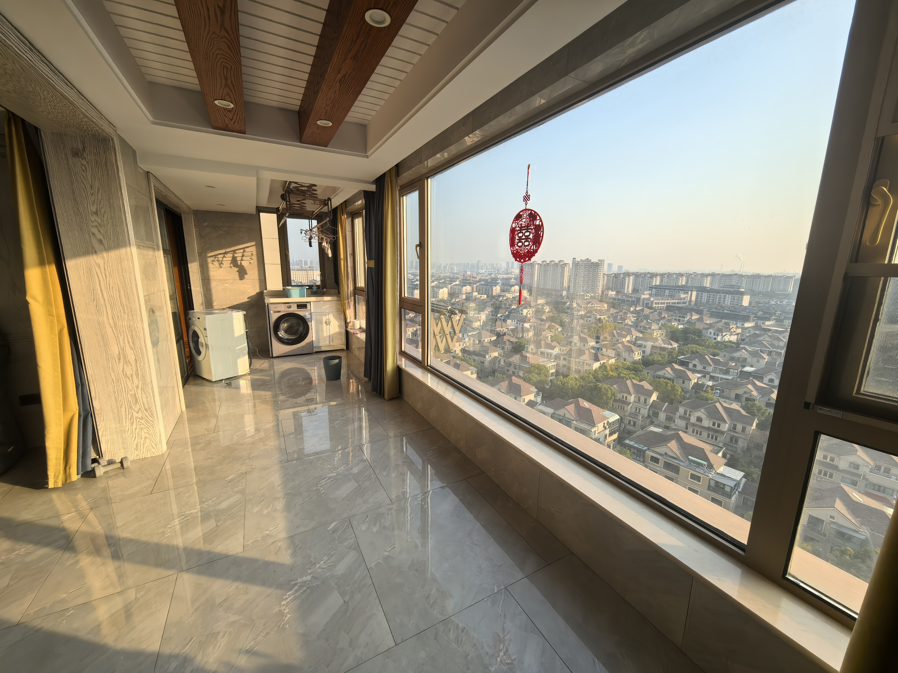山景水岸 3室2厅2卫 225.00m&sup2;