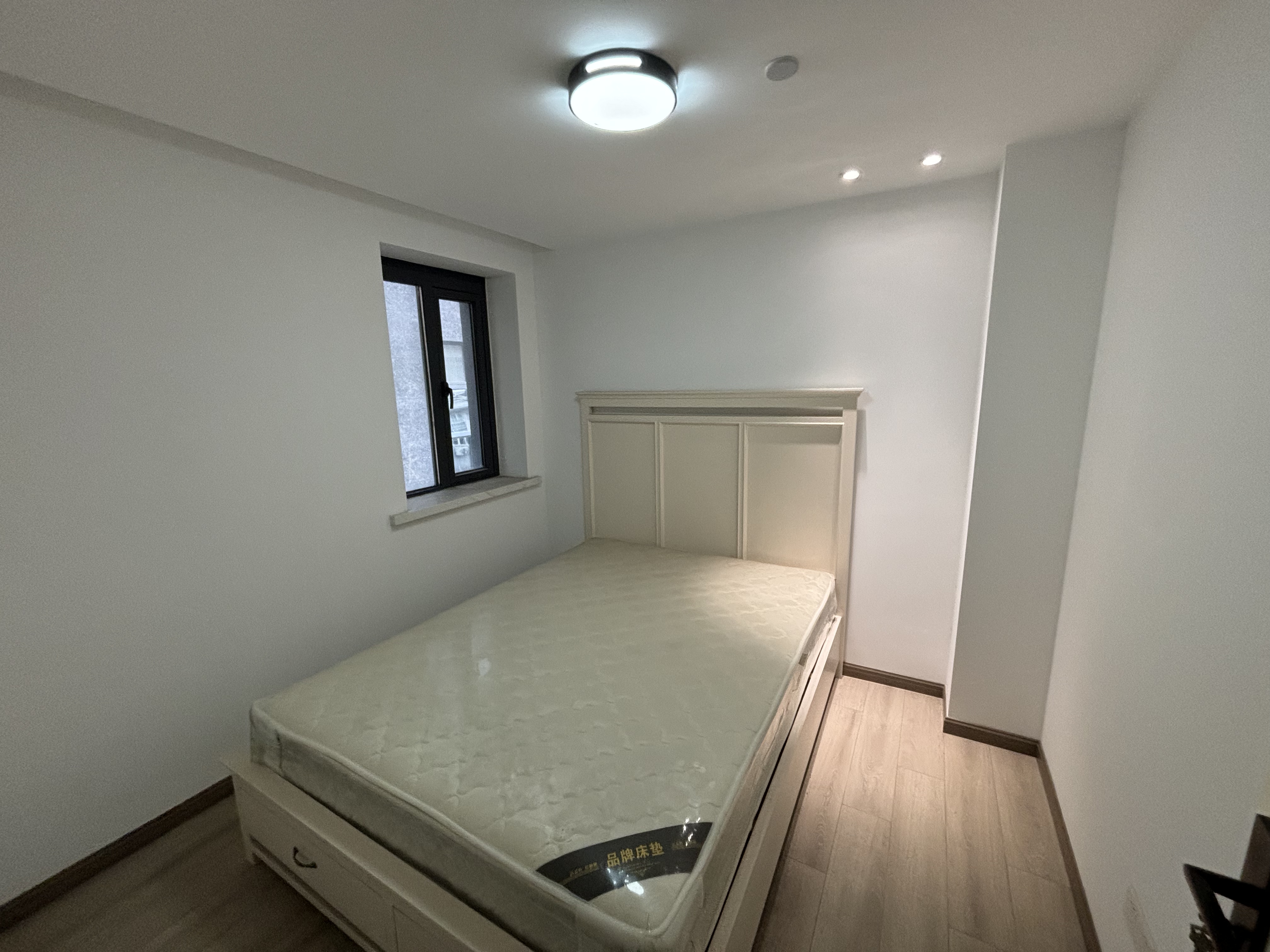 南辰濠郡 2室2厅1卫 120m&sup2;