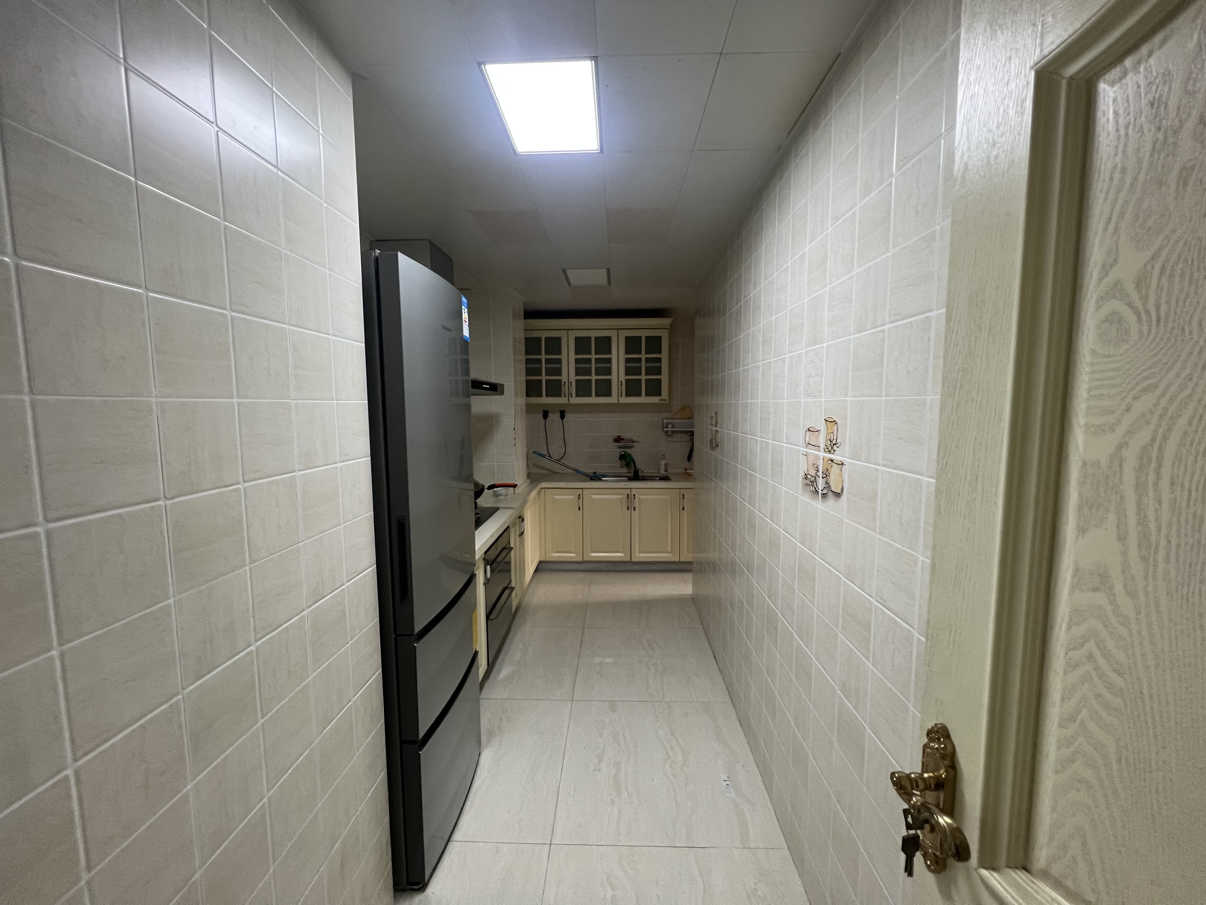华强城 3室2厅2卫 128m&sup2;
