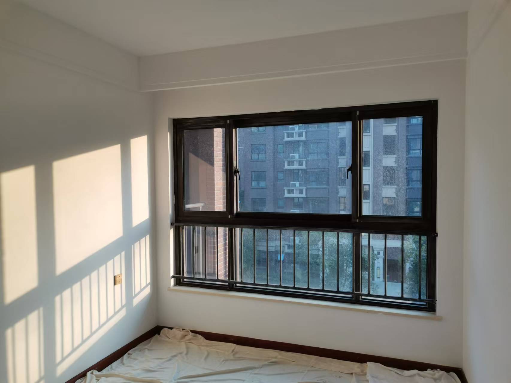 林肯公园 4室2厅2卫 124.25m&sup2;