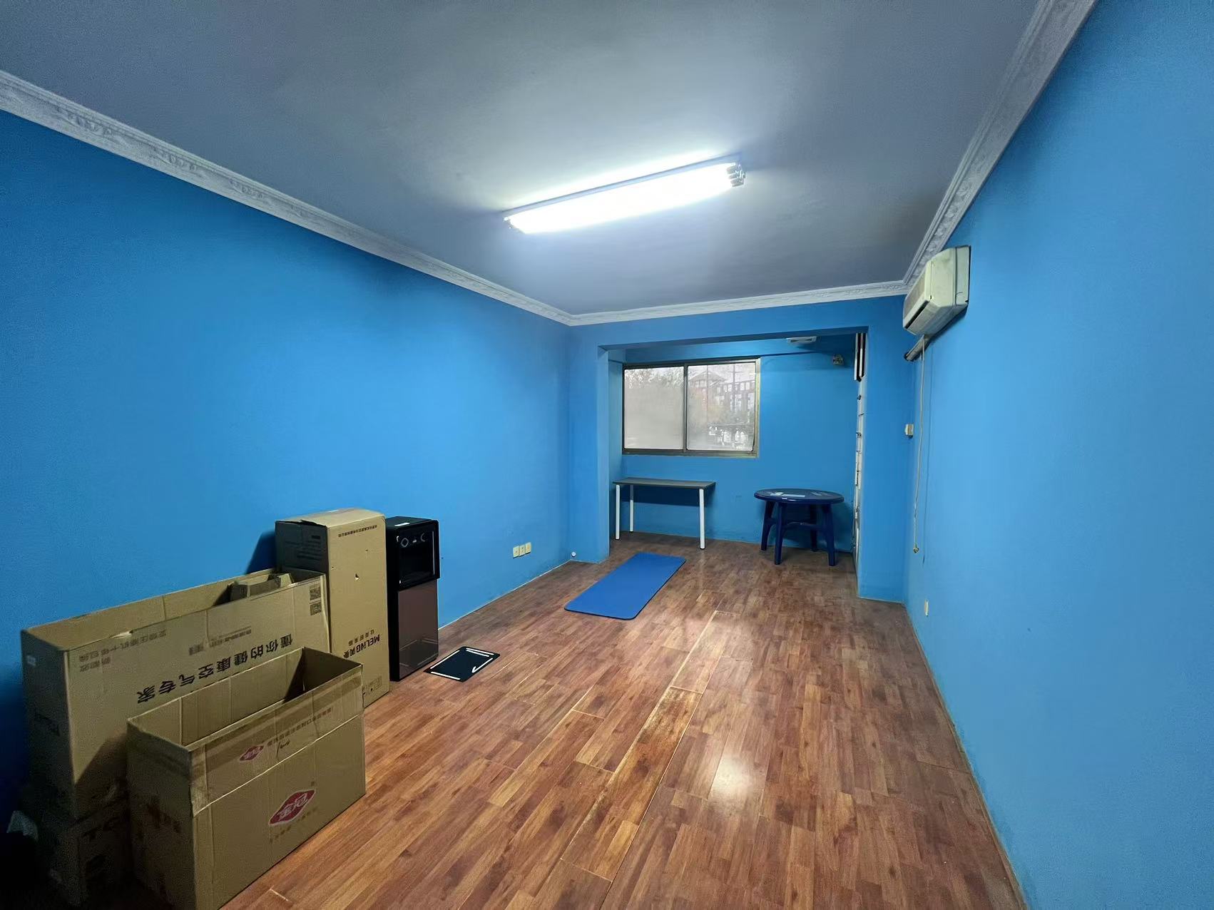 华侨花苑 4室2厅1卫 180m²