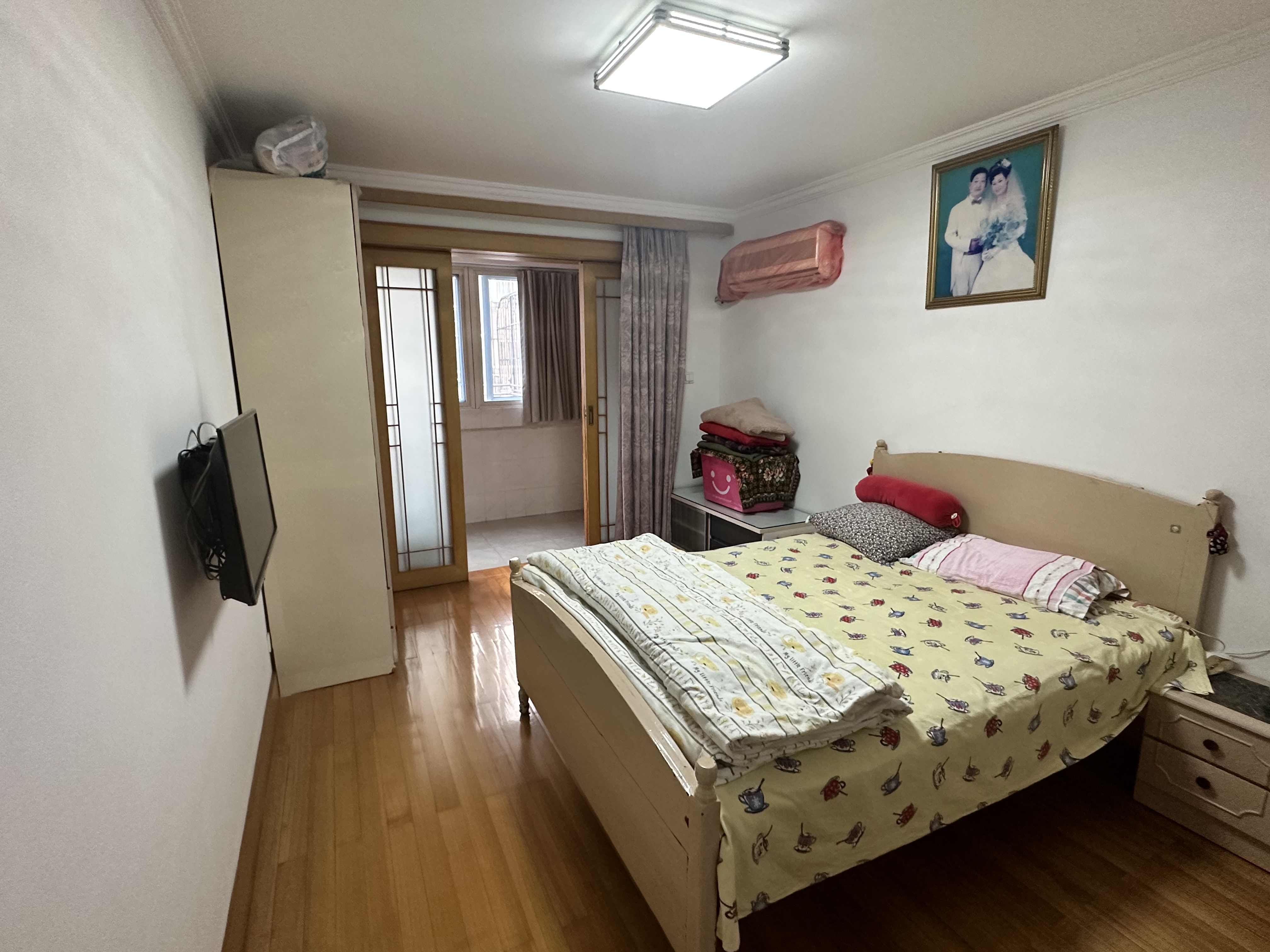 宏丰苑 3室2厅1卫 135.16m&sup2;