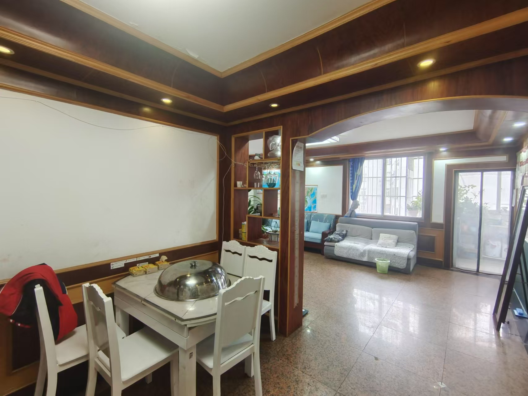 郭里园 3室2厅2卫 141.9m&sup2;