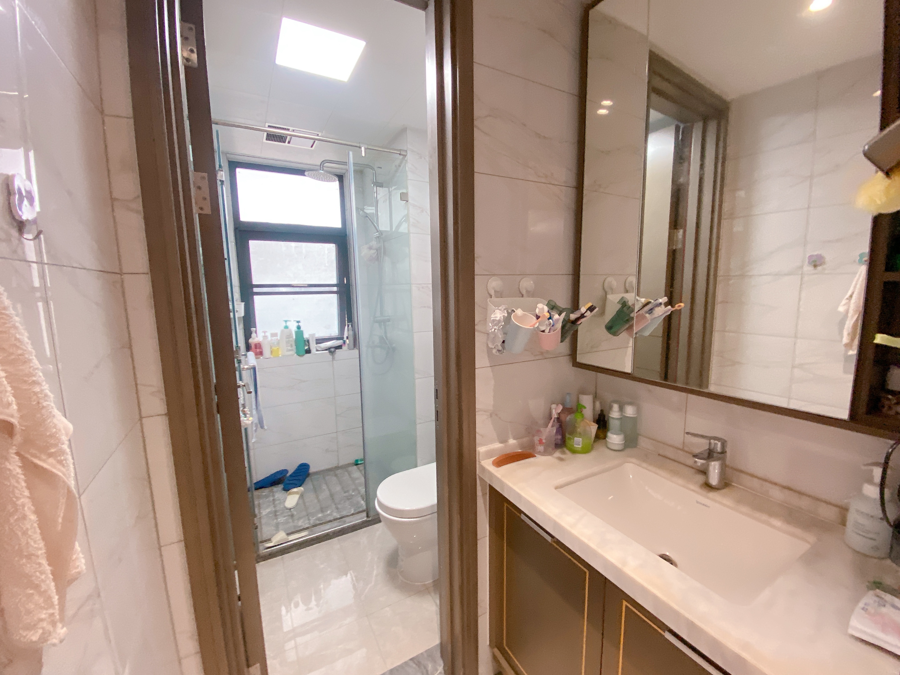 都会沁园 4室2厅2卫 145m&sup2;