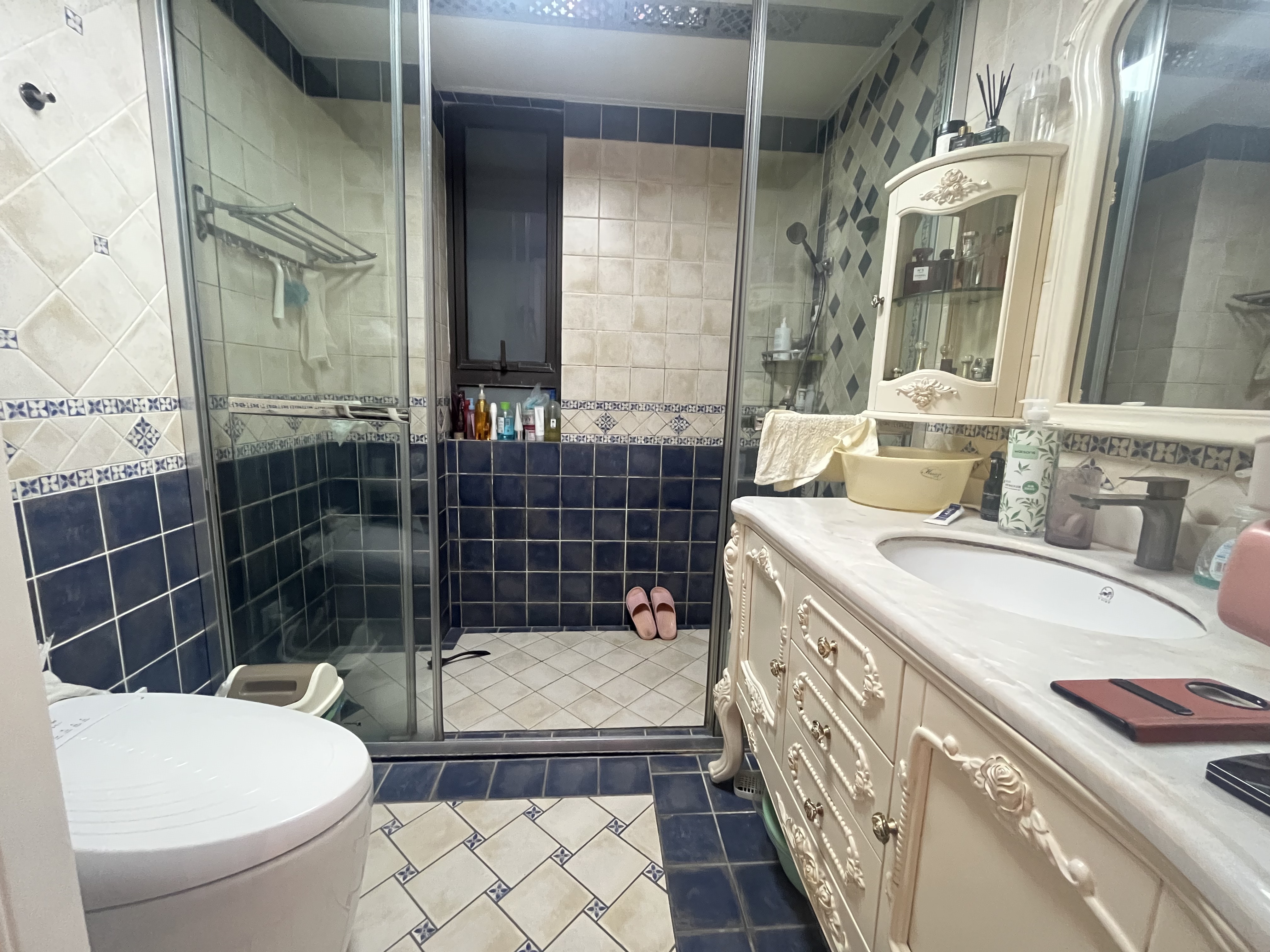 华强城一期 3室2厅2卫 120.4m&sup2;