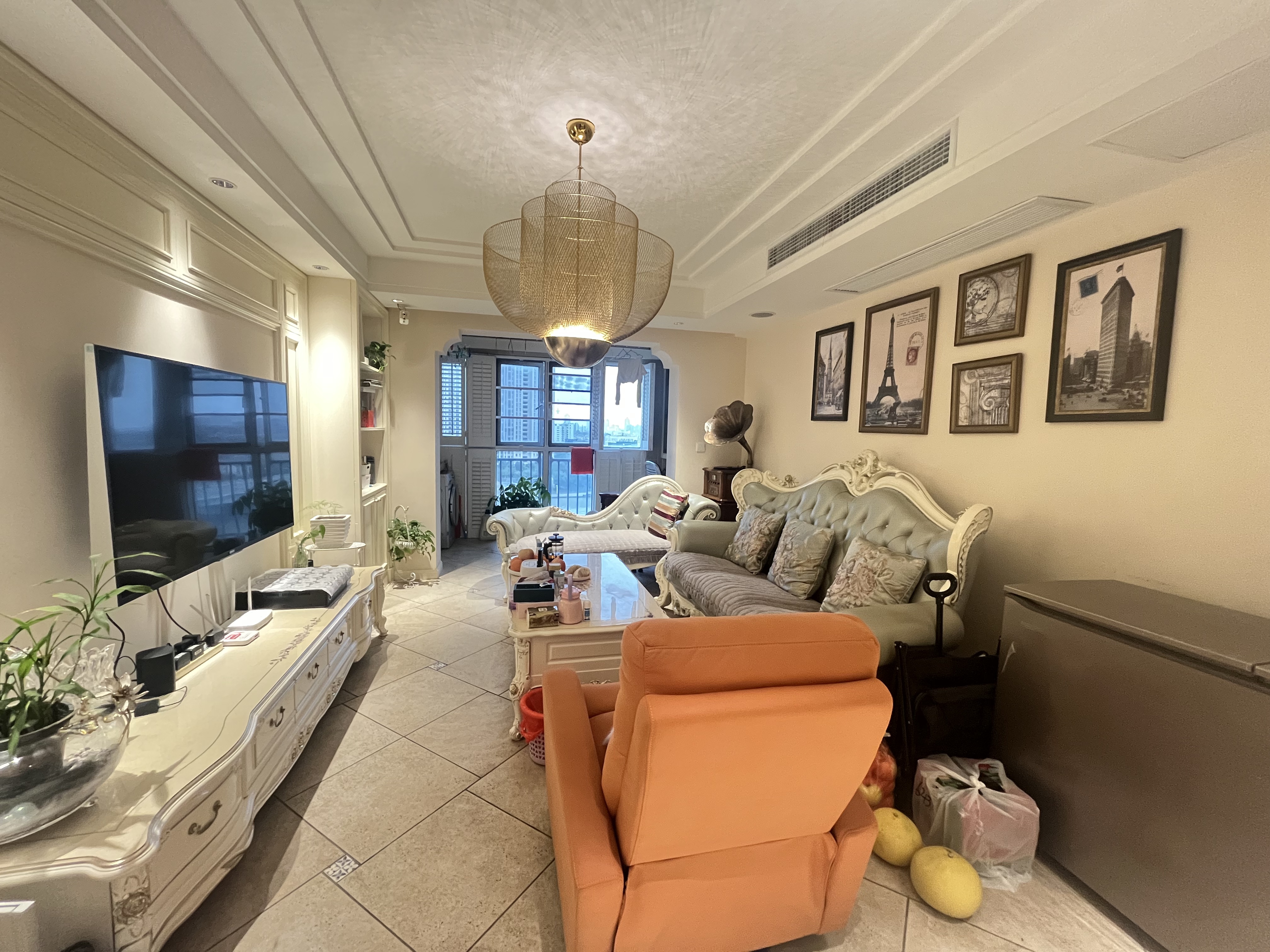 华强城一期 3室2厅2卫 120.4m²