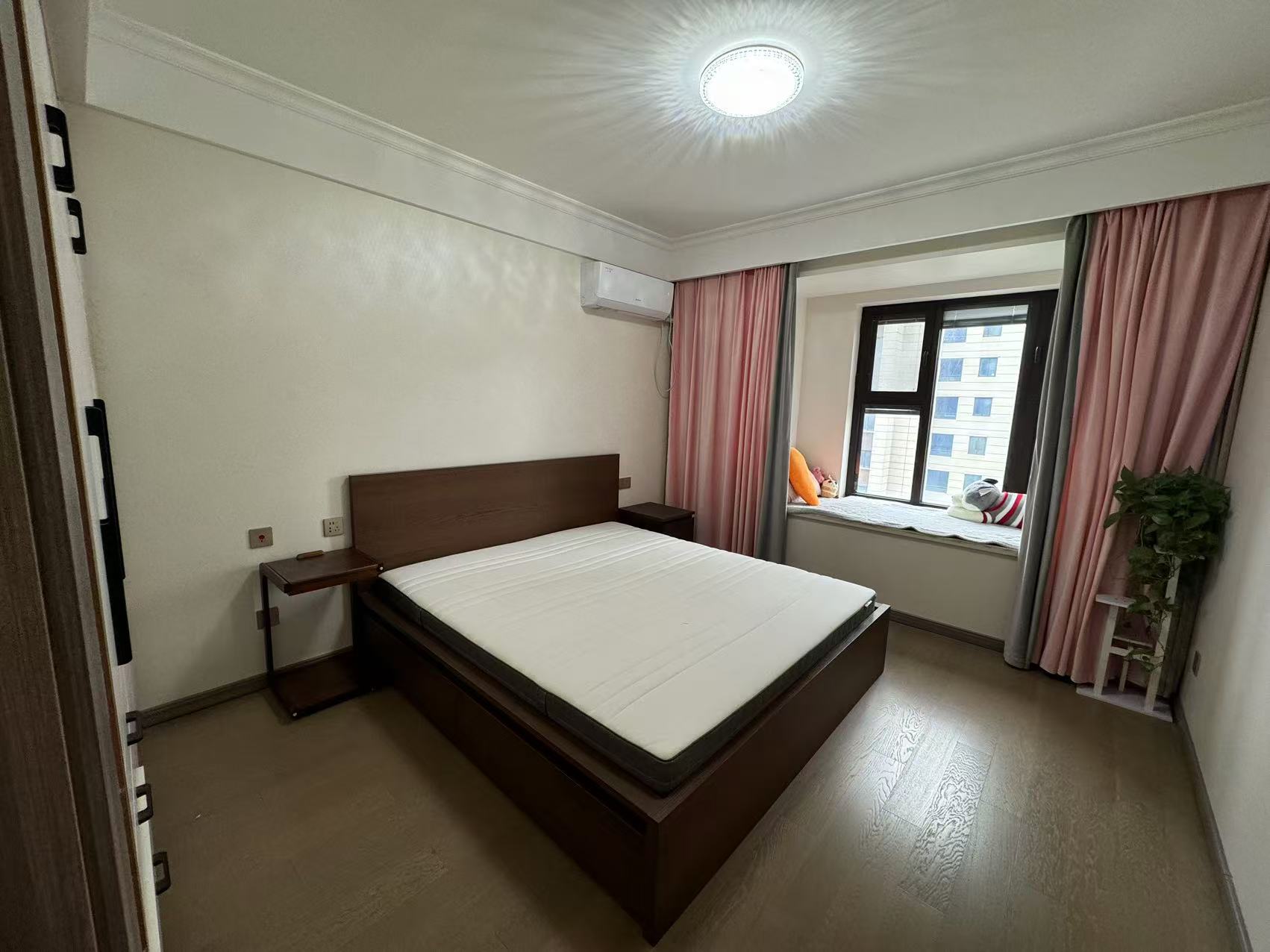 中创大都会 3室1厅1卫 97.49m&sup2;