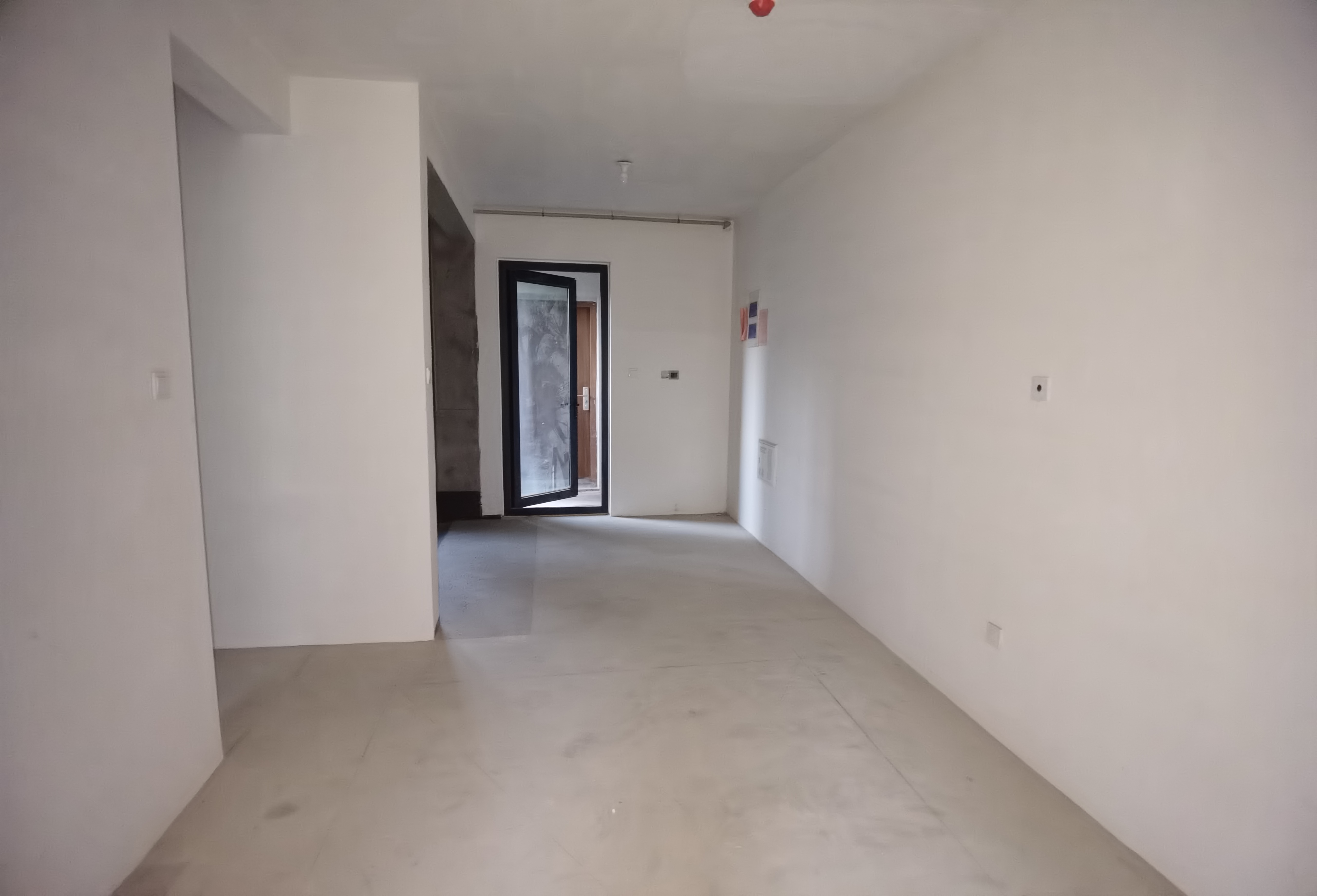 东时区 3室2厅1卫 92.86m²