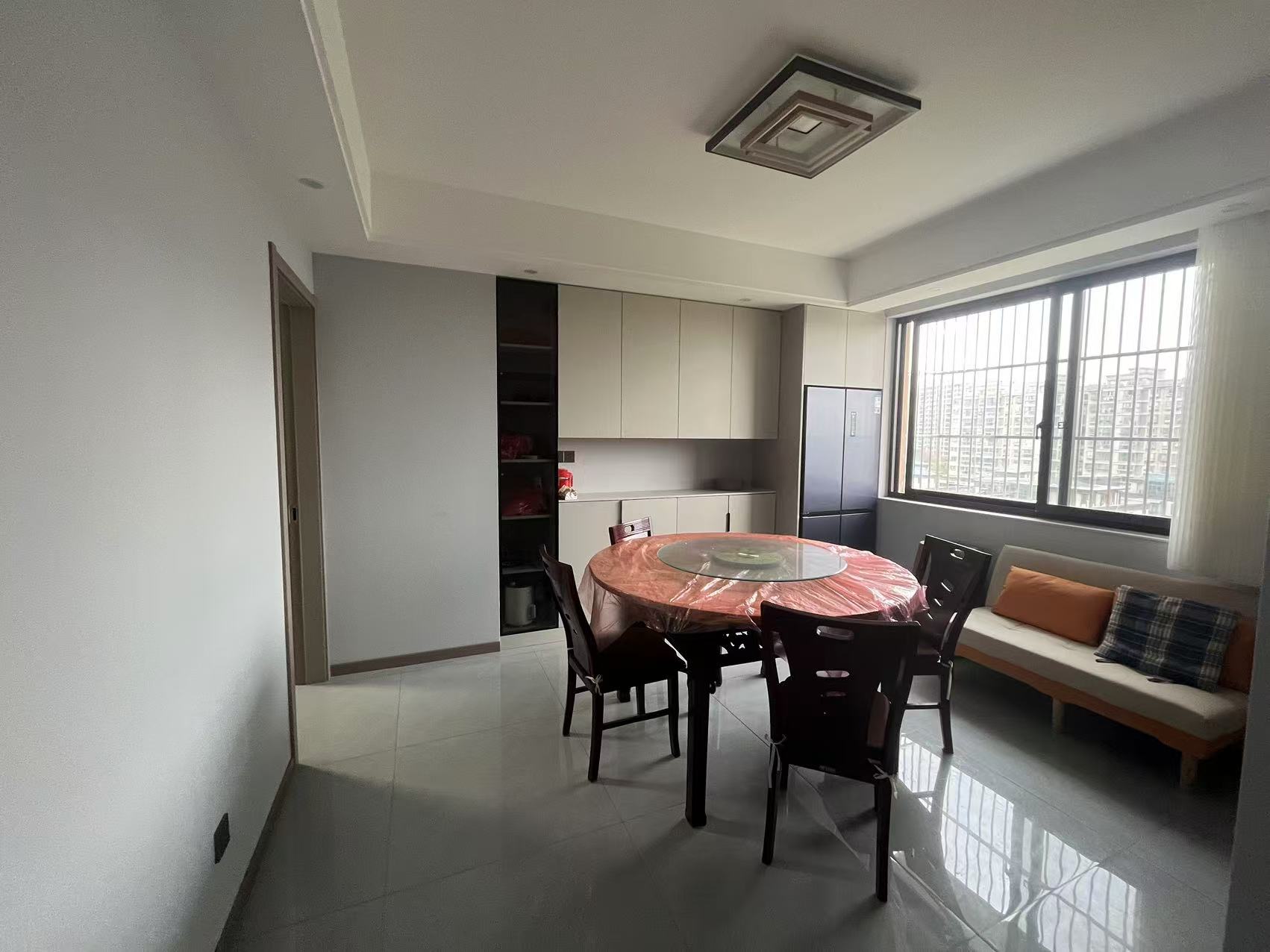 金韵华庭 2室2厅1卫 80m&sup2;