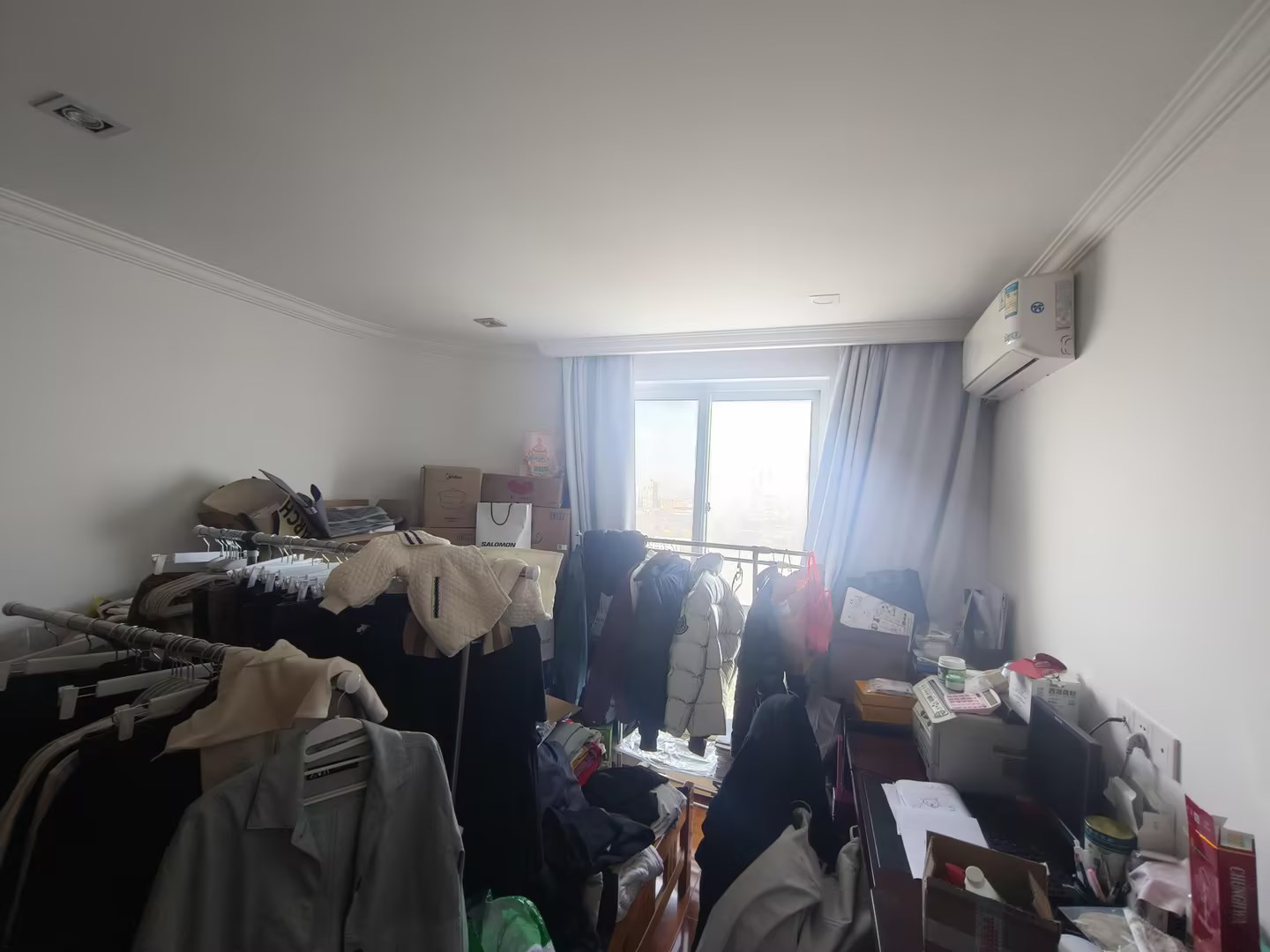 锦峰大厦 3室2厅2卫 164.00m²