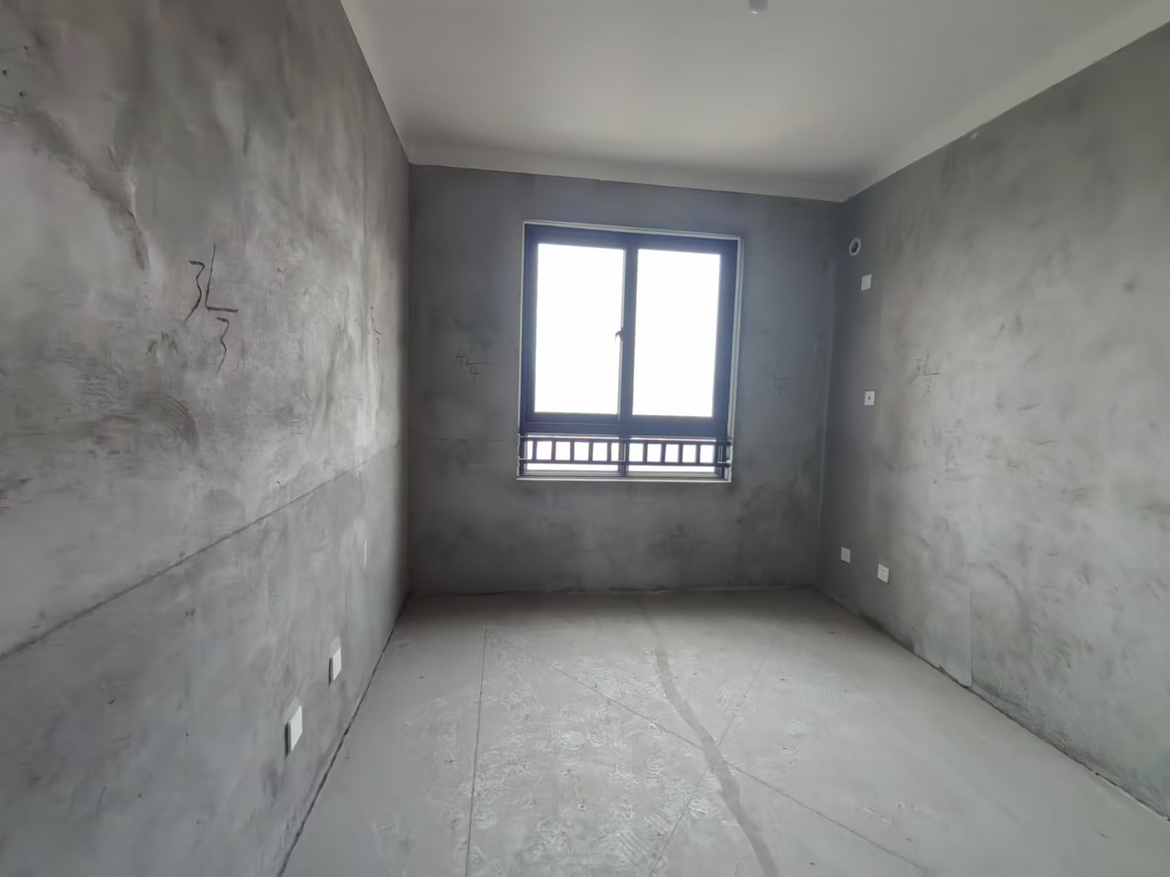 保利香槟国际 4室2厅2卫 156m&sup2;